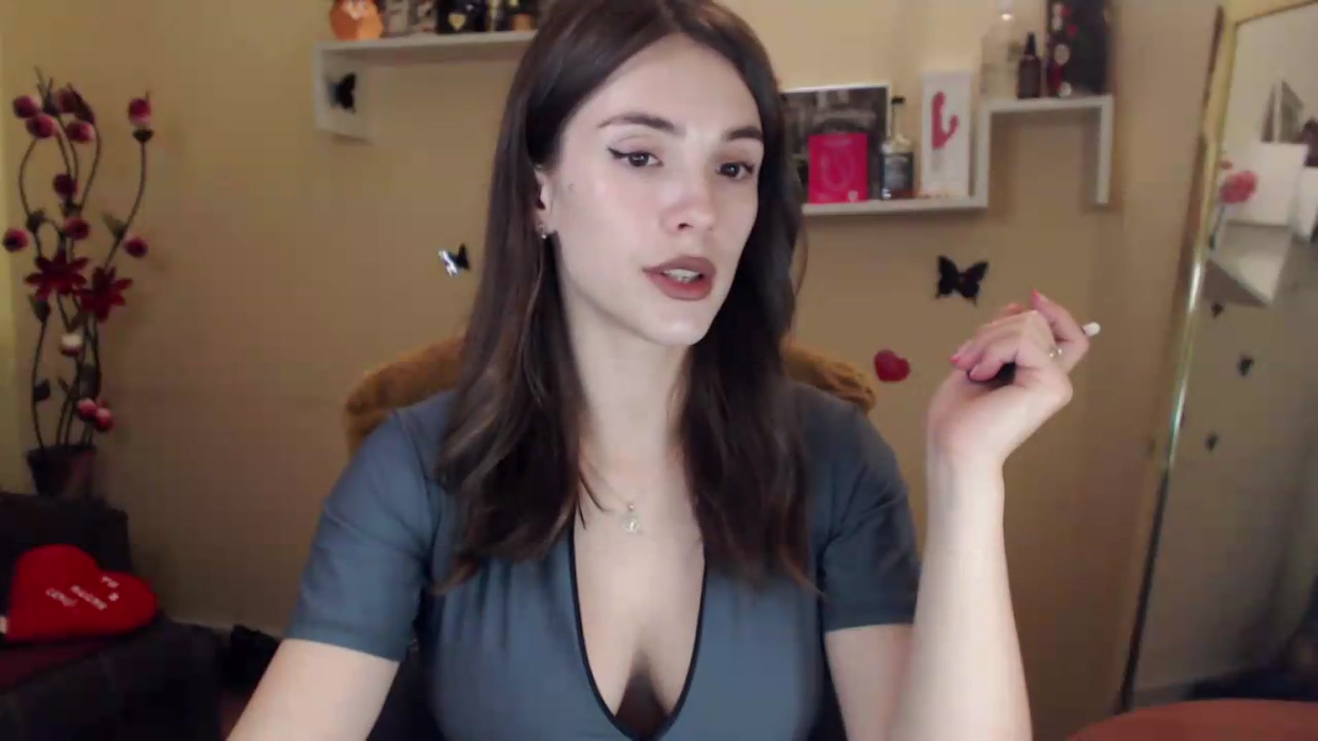 Gallery image thumbnail from MiaRoony's myfreecams stream on, 09/05/2026, 17:20 image 10 of 20