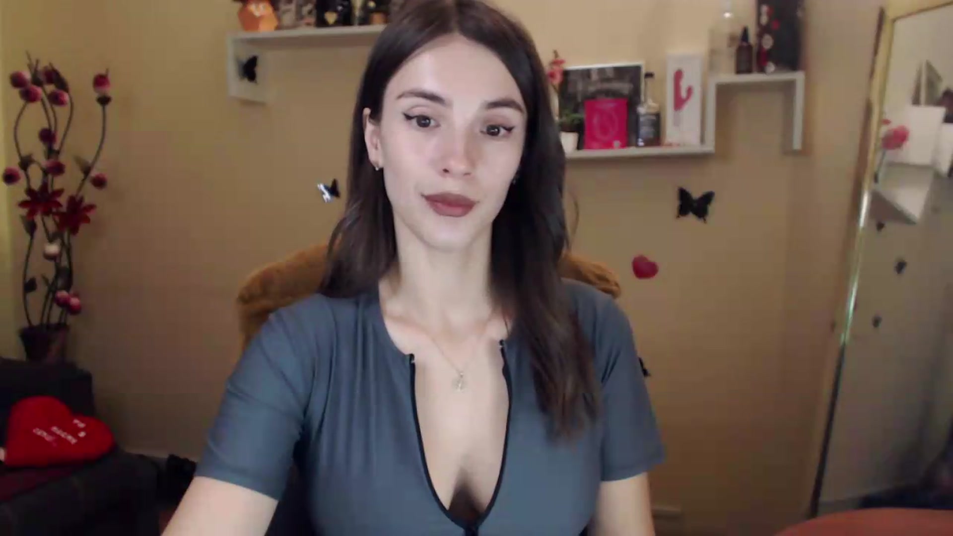 Gallery image thumbnail from MiaRoony's myfreecams stream on, 09/05/2026, 17:20 image 6 of 20