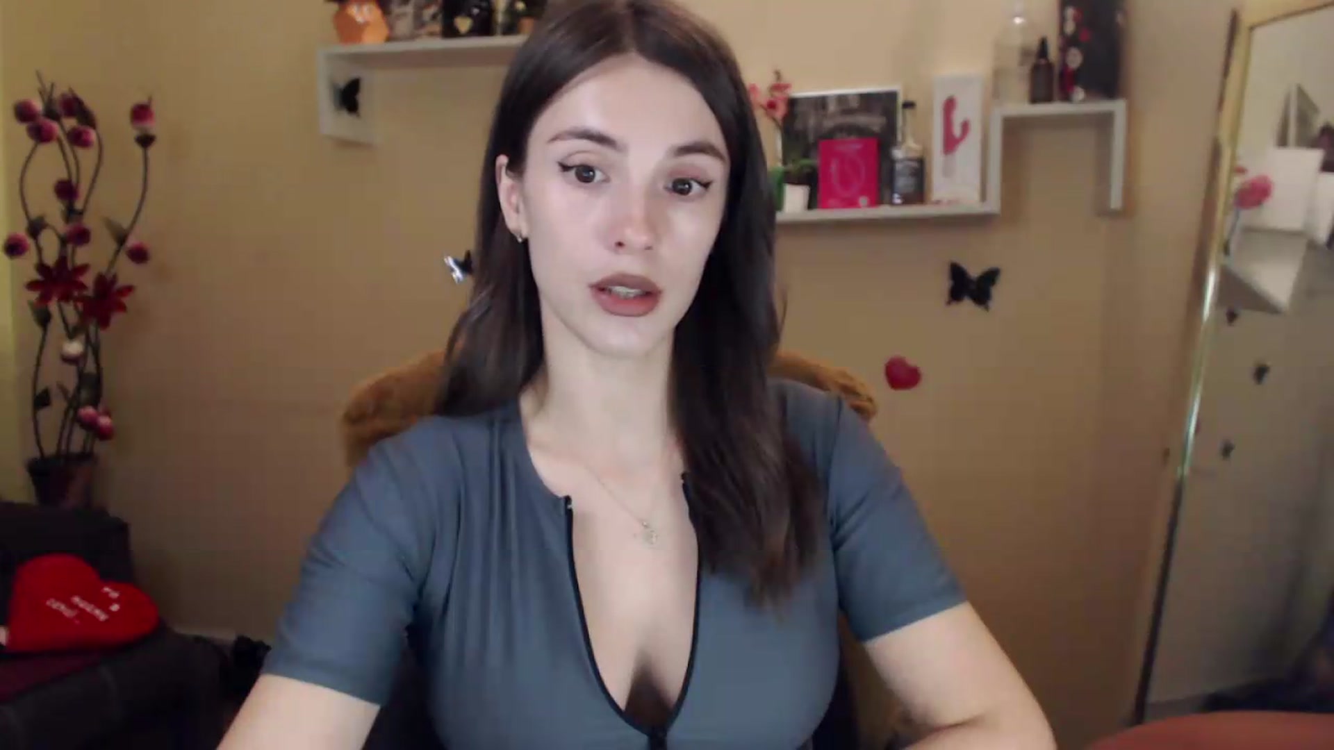 Gallery image thumbnail from MiaRoony's myfreecams stream on, 09/05/2026, 17:20 image 3 of 20