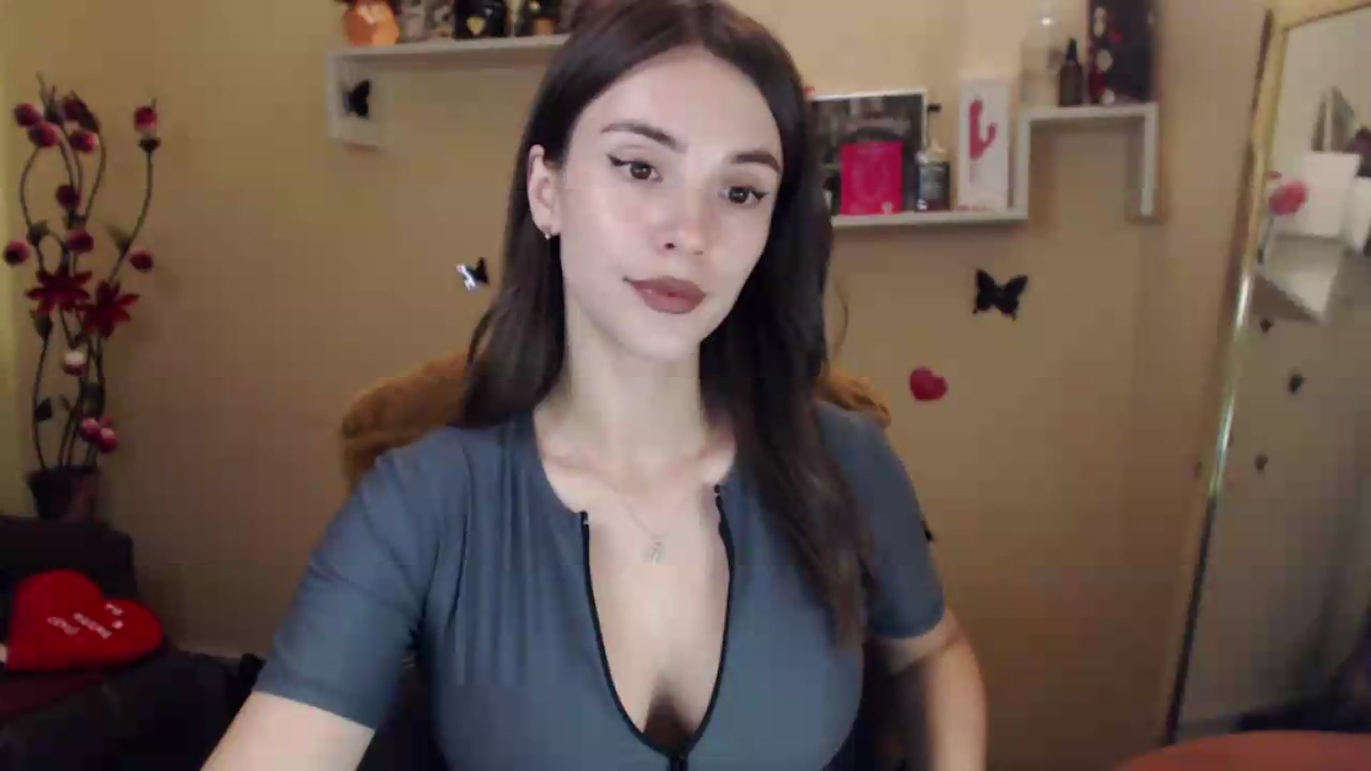 Gallery image thumbnail from MiaRoony's myfreecams stream on, 09/05/2026, 17:20 image 5 of 20