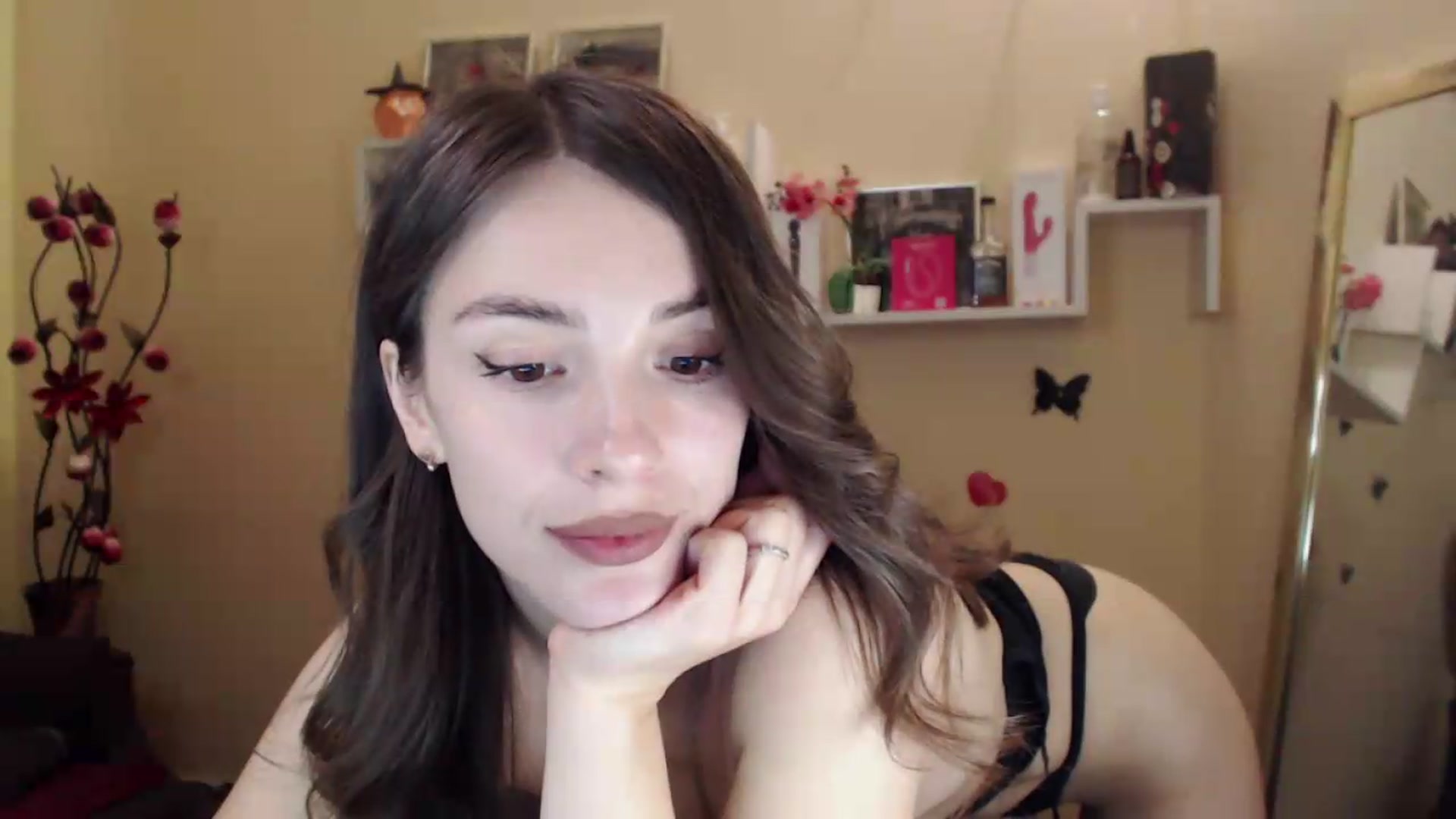 Gallery image thumbnail from MiaRoony's myfreecams stream on, 09/12/2026, 09:40 image 15 of 20