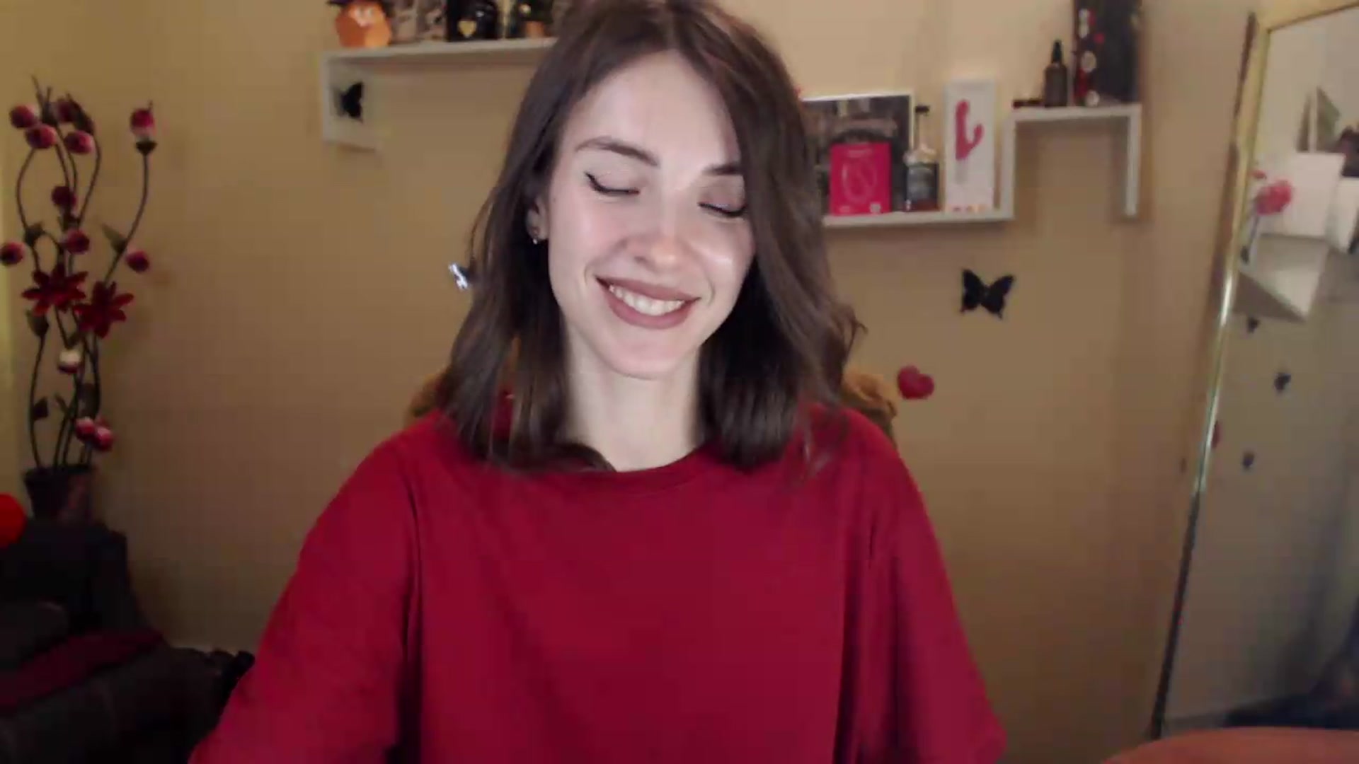 Gallery image thumbnail from MiaRoony's myfreecams stream on, 09/15/2026, 18:02 image 19 of 20