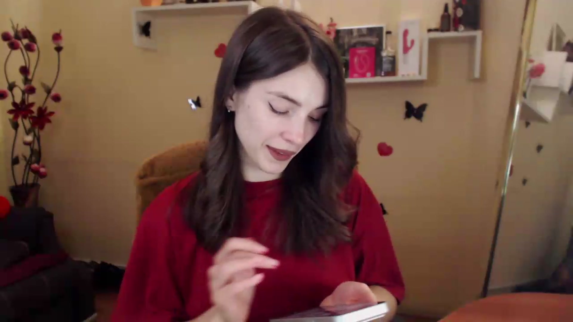 Gallery image thumbnail from MiaRoony's myfreecams stream on, 09/16/2026, 14:00 image 5 of 20
