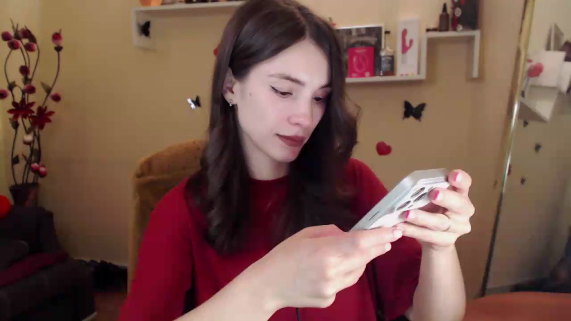 Gallery image thumbnail from MiaRoony's myfreecams stream on, 09/16/2026, 14:00 image 2 of 20