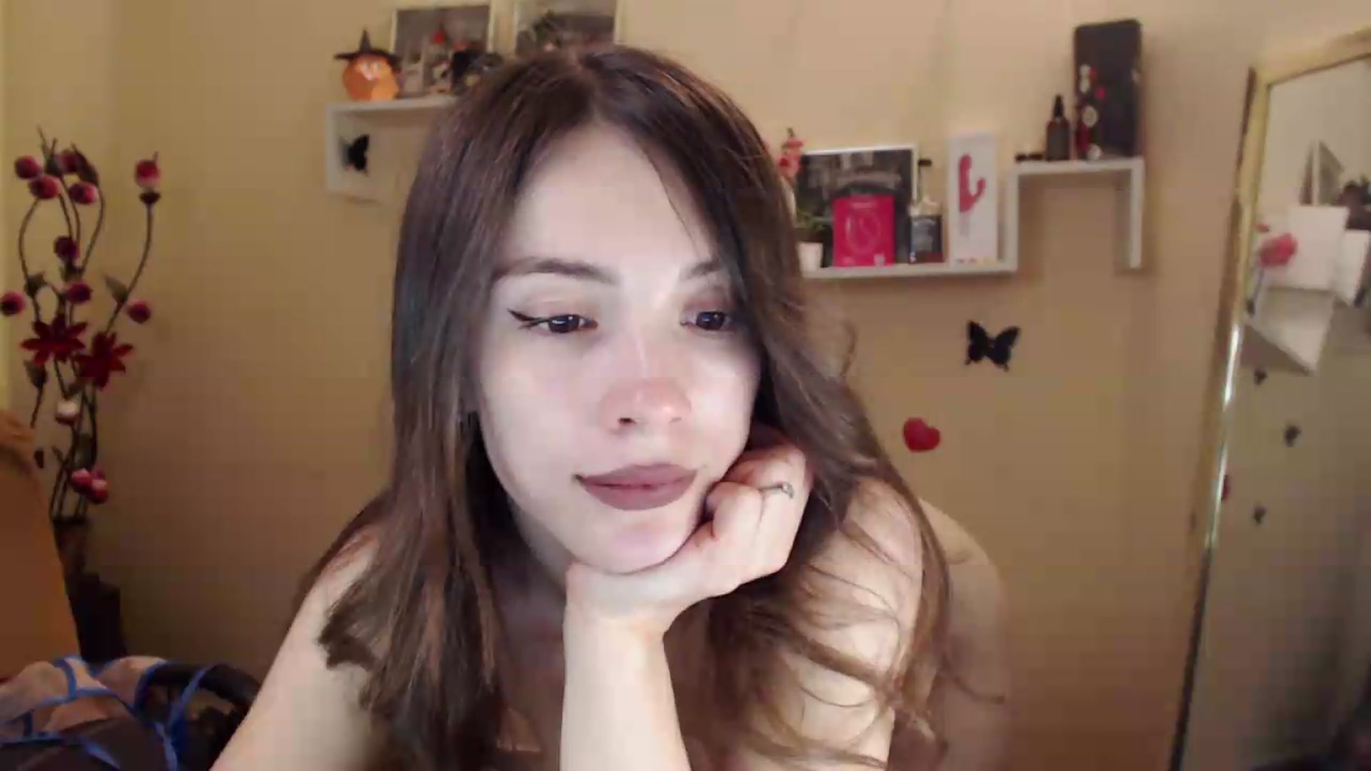 Gallery image thumbnail from MiaRoony's myfreecams stream on, 09/16/2026, 14:00 image 8 of 20