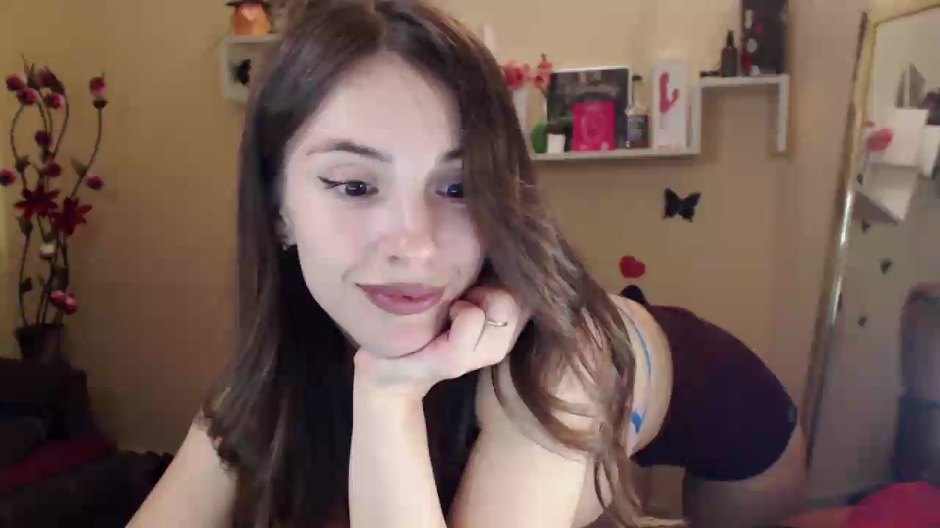 Gallery image thumbnail from MiaRoony's myfreecams stream on, 09/16/2026, 16:22 image 6 of 20