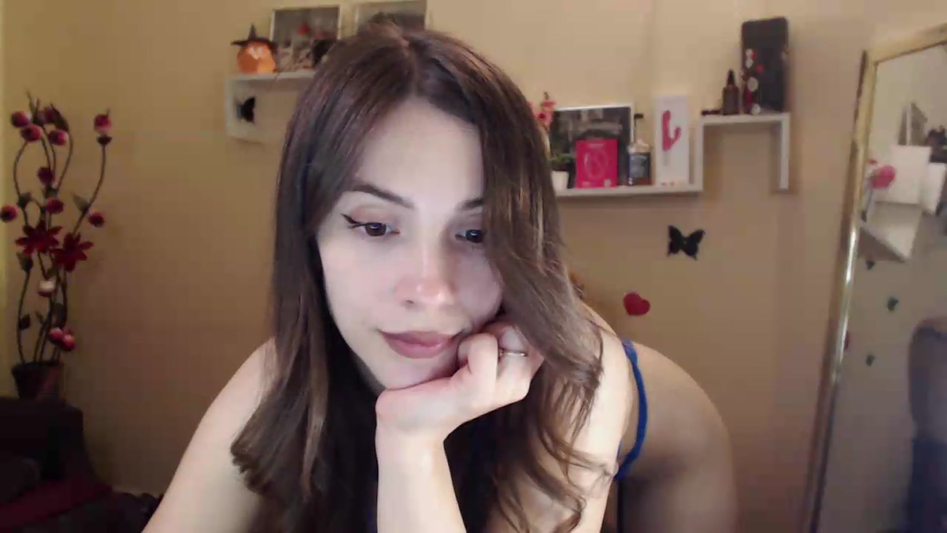 Gallery image thumbnail from MiaRoony's myfreecams stream on, 09/16/2026, 16:22 image 13 of 20