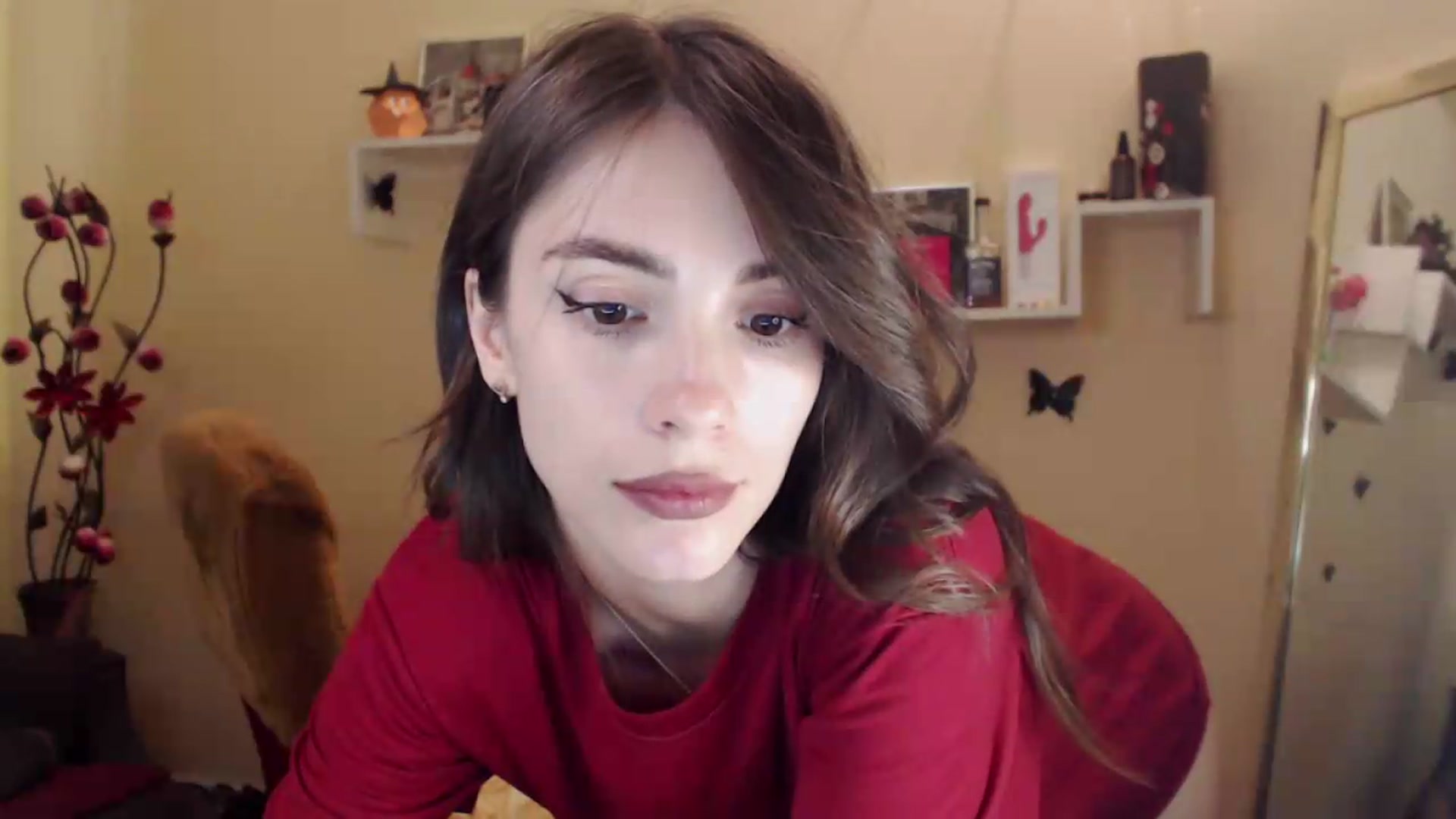Gallery image thumbnail from MiaRoony's myfreecams stream on, 09/17/2026, 11:08 image 17 of 20