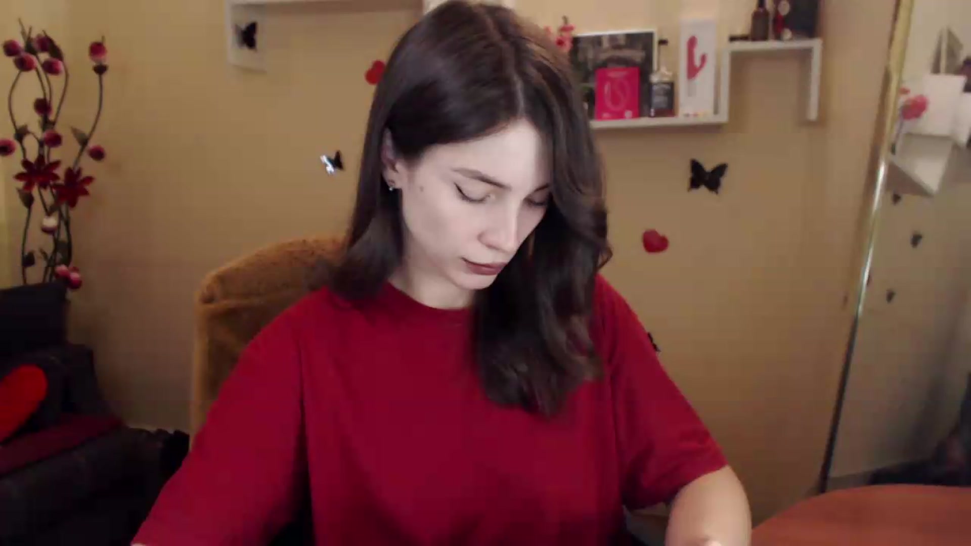 Gallery image thumbnail from MiaRoony's myfreecams stream on, 09/19/2026, 12:35 image 11 of 20