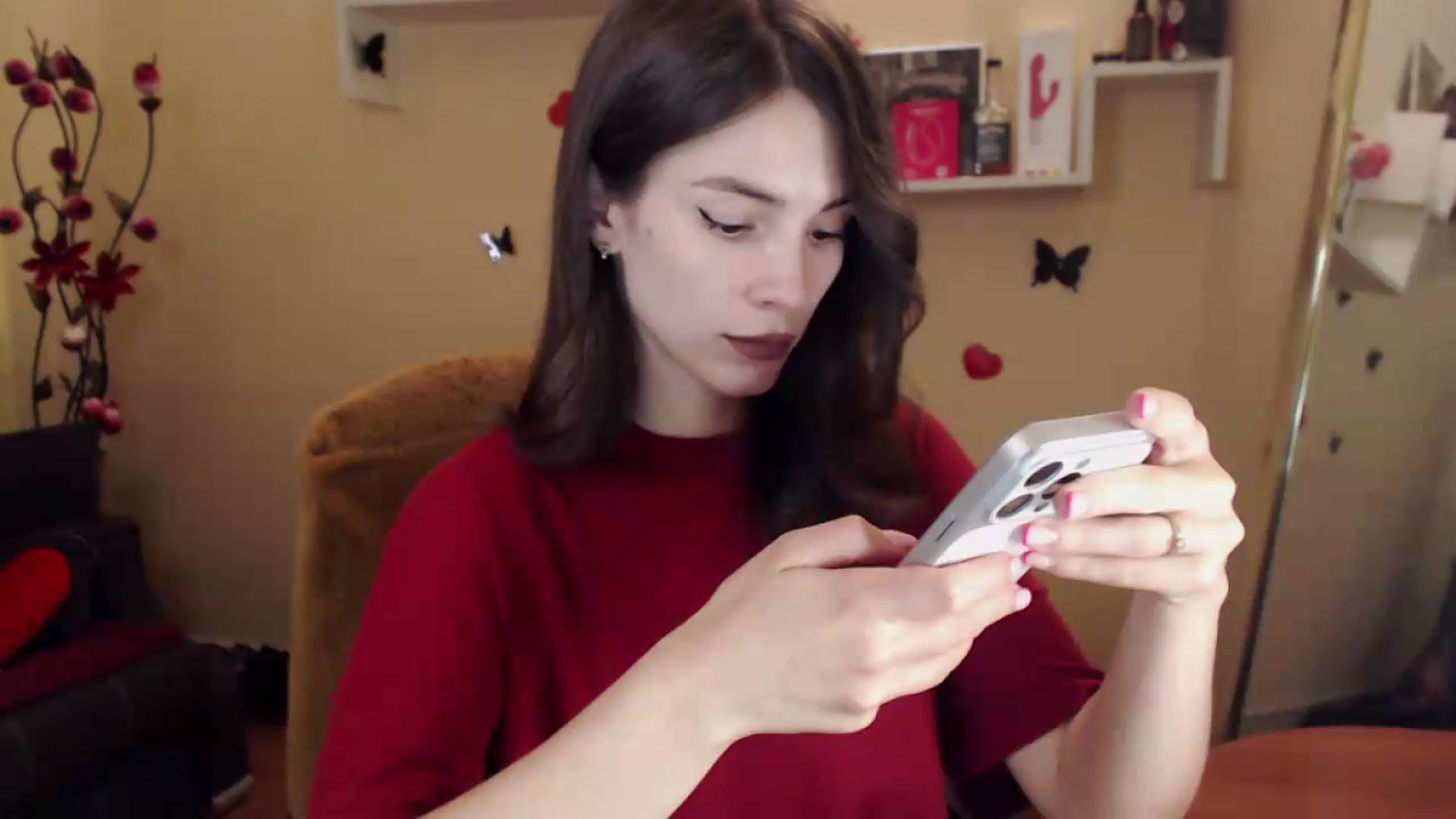 Gallery image thumbnail from MiaRoony's myfreecams stream on, 09/19/2026, 12:35 image 20 of 20