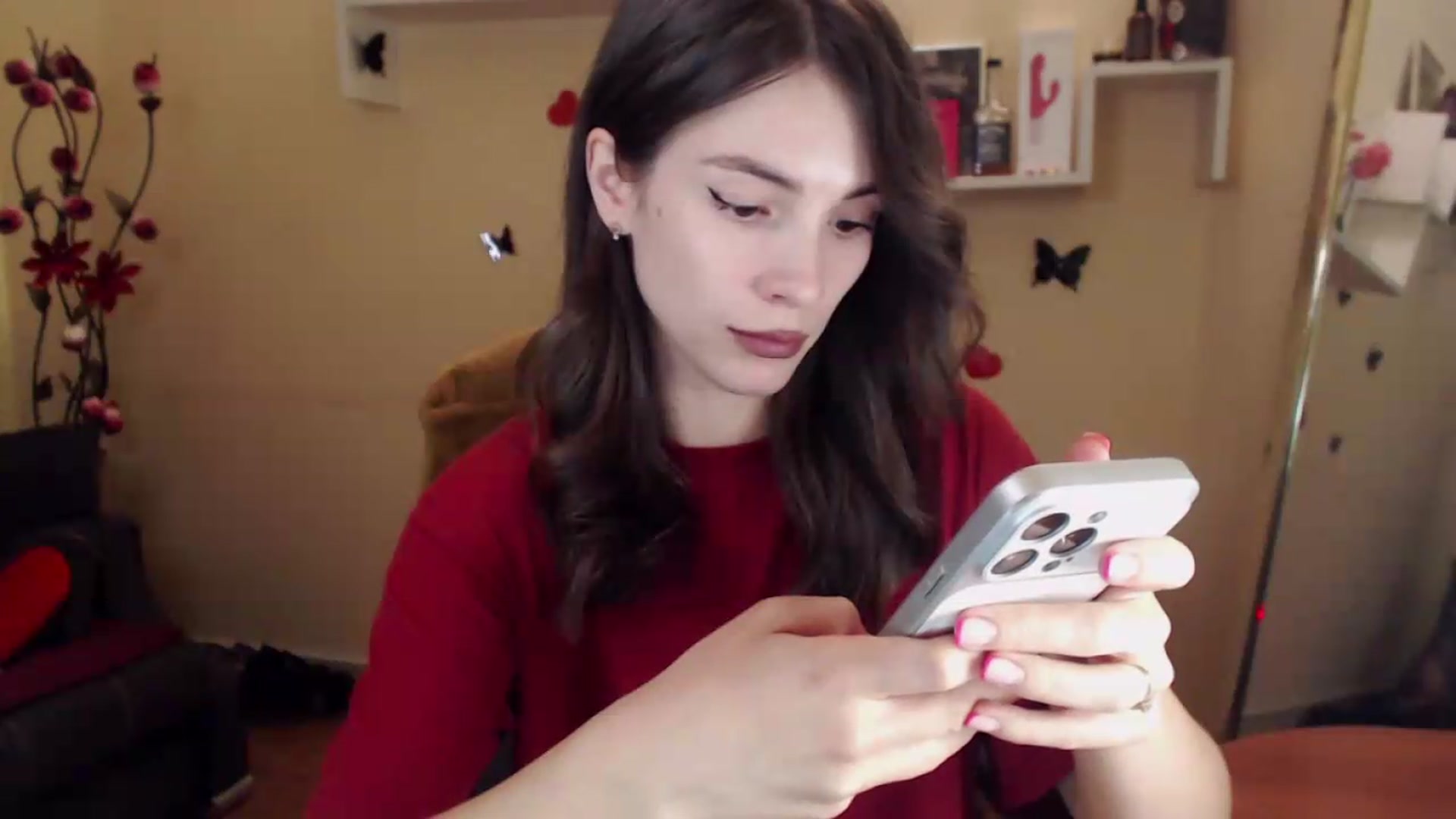 Gallery image thumbnail from MiaRoony's myfreecams stream on, 09/19/2026, 13:27 image 20 of 20