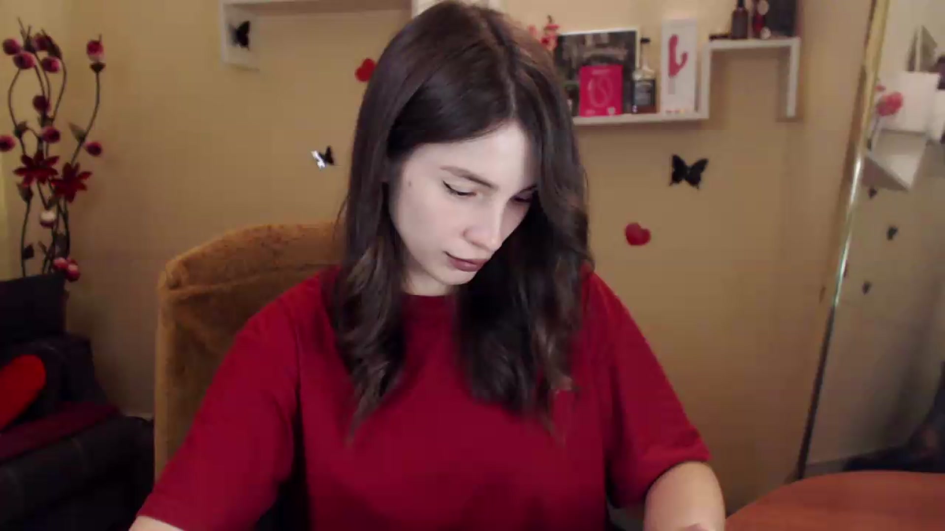 Gallery image thumbnail from MiaRoony's myfreecams stream on, 09/19/2026, 13:27 image 9 of 20