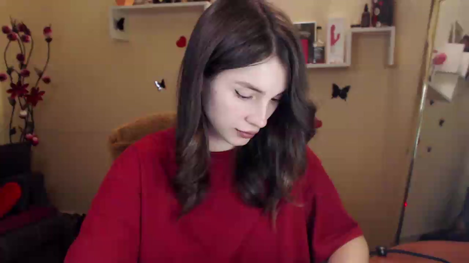 Gallery image thumbnail from MiaRoony's myfreecams stream on, 09/19/2026, 16:09 image 2 of 20