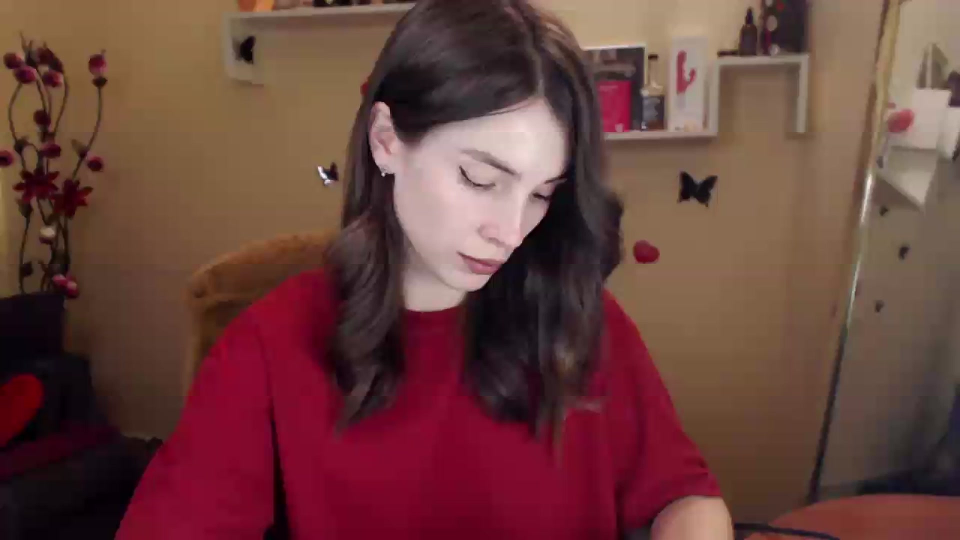 Gallery image thumbnail from MiaRoony's myfreecams stream on, 09/19/2026, 16:09 image 10 of 20