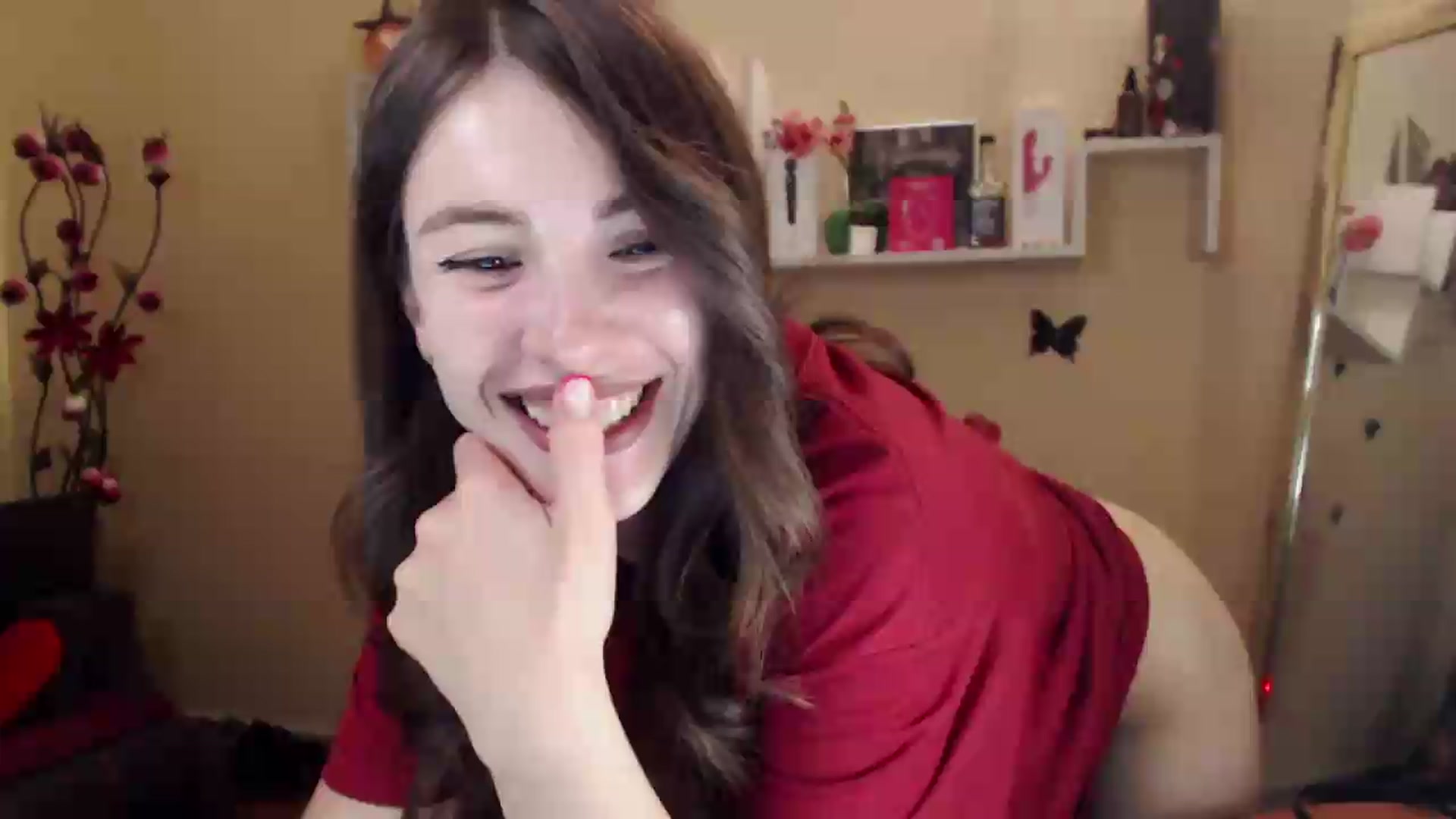 Gallery image thumbnail from MiaRoony's myfreecams stream on, 09/19/2026, 17:33 image 14 of 20