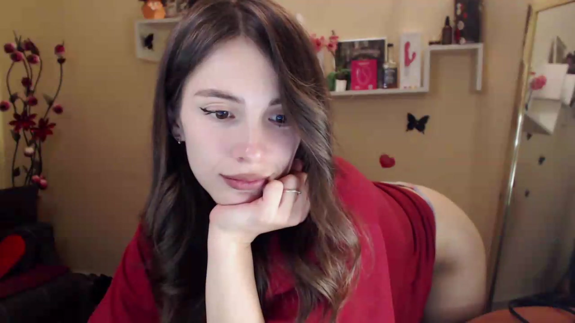 Gallery image thumbnail from MiaRoony's myfreecams stream on, 09/19/2026, 17:33 image 18 of 20