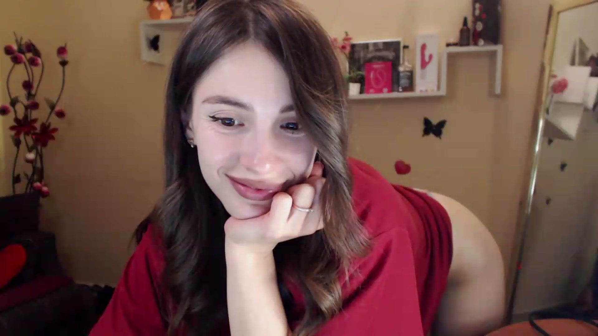 Gallery image thumbnail from MiaRoony's myfreecams stream on, 09/19/2026, 17:33 image 17 of 20