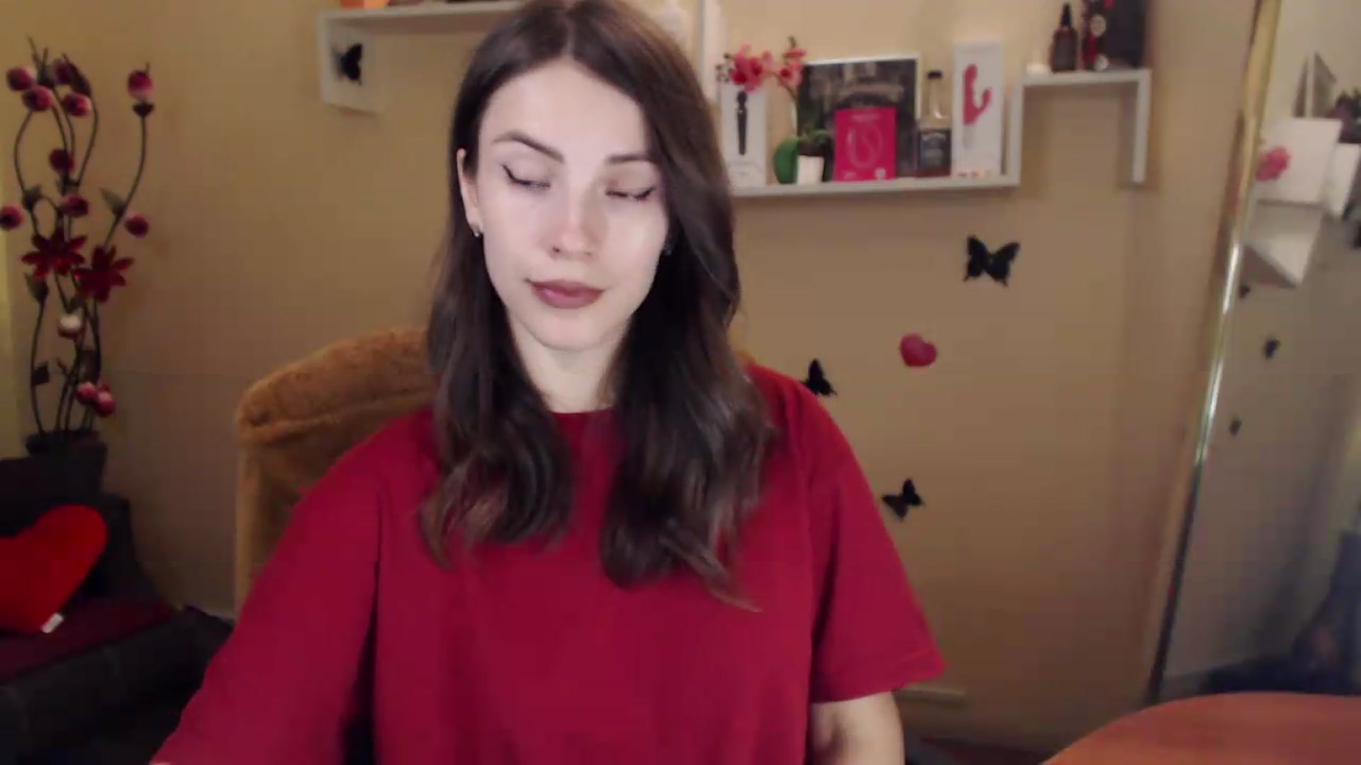 Gallery image thumbnail from MiaRoony's myfreecams stream on, 09/20/2026, 19:52 image 15 of 20