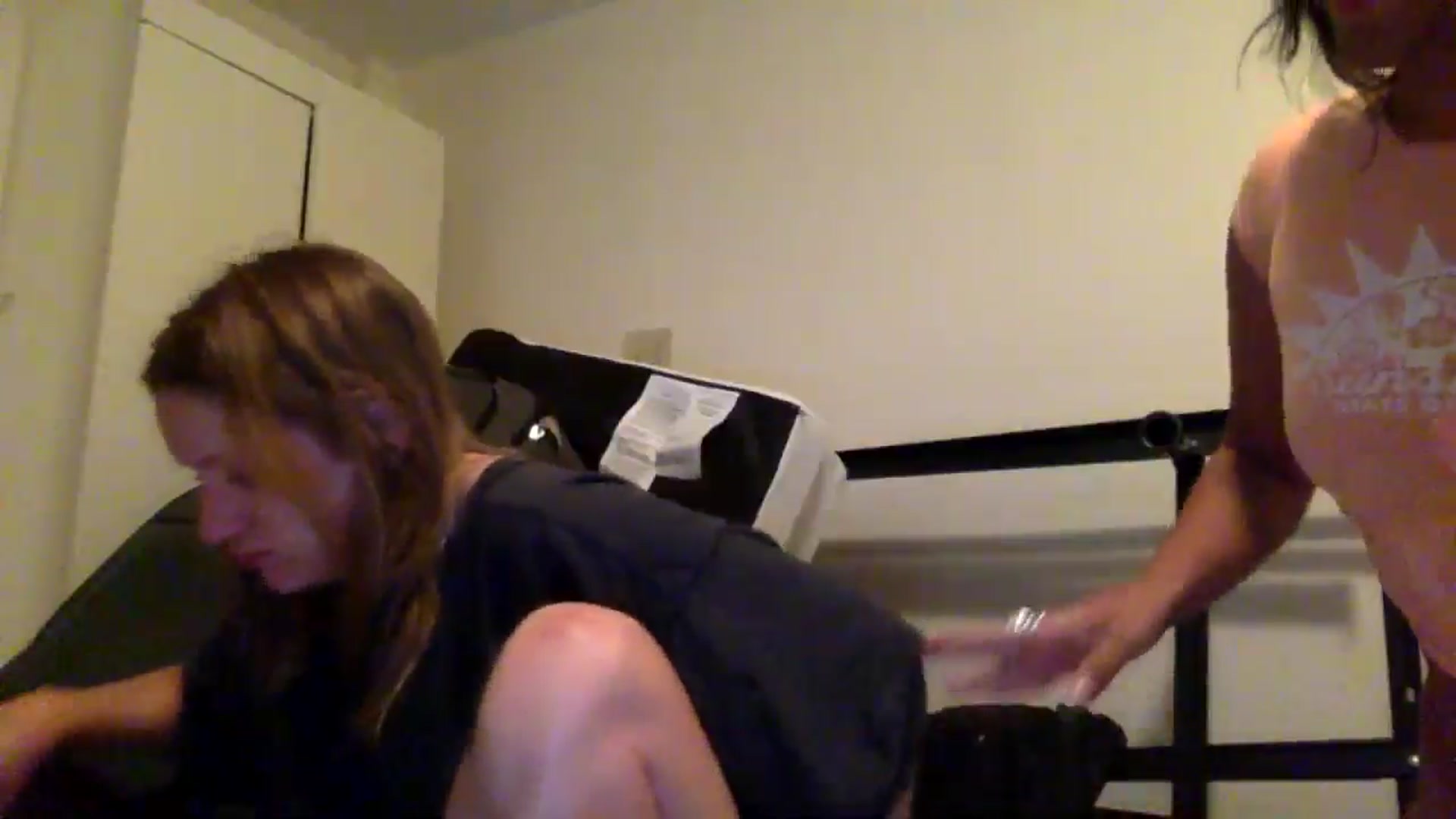 Gallery image thumbnail from MiaS___'s myfreecams stream on, 06/25/2024, 14:47 image 2 of 20