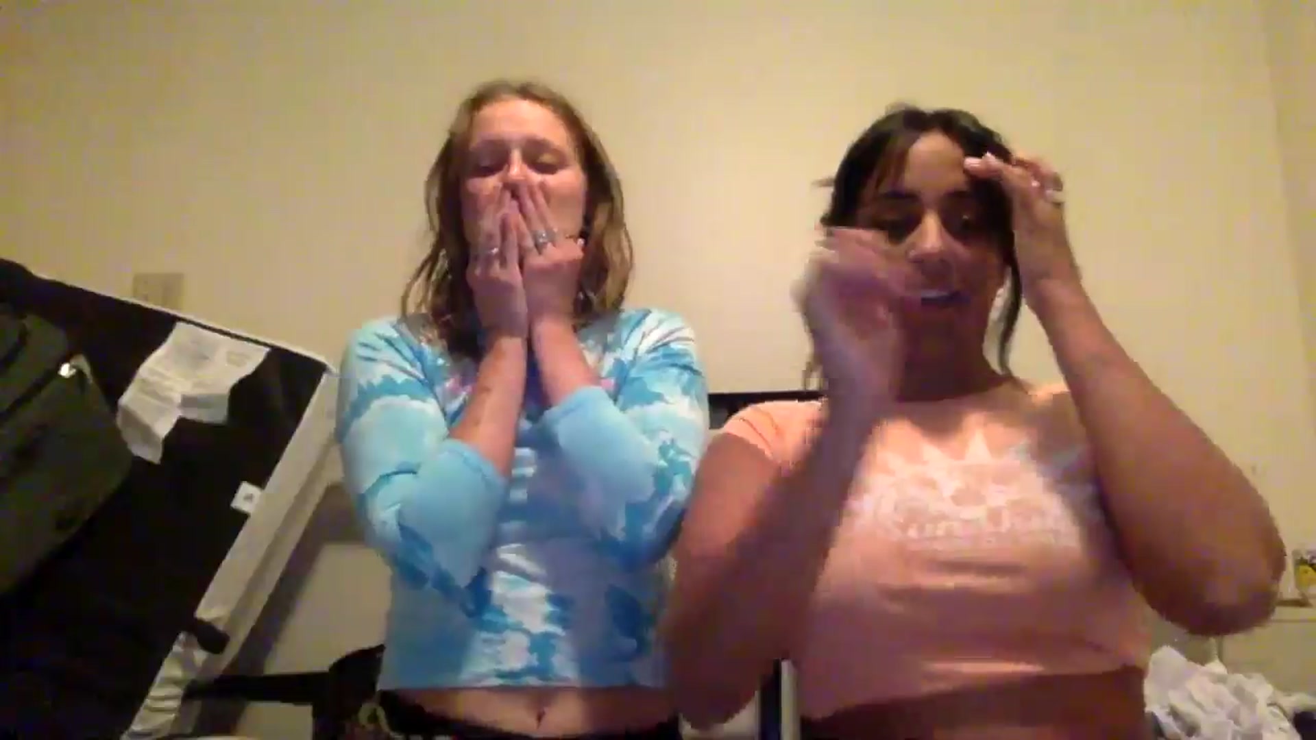 Gallery image thumbnail from MiaS___'s myfreecams stream on, 06/25/2024, 14:47 image 12 of 20