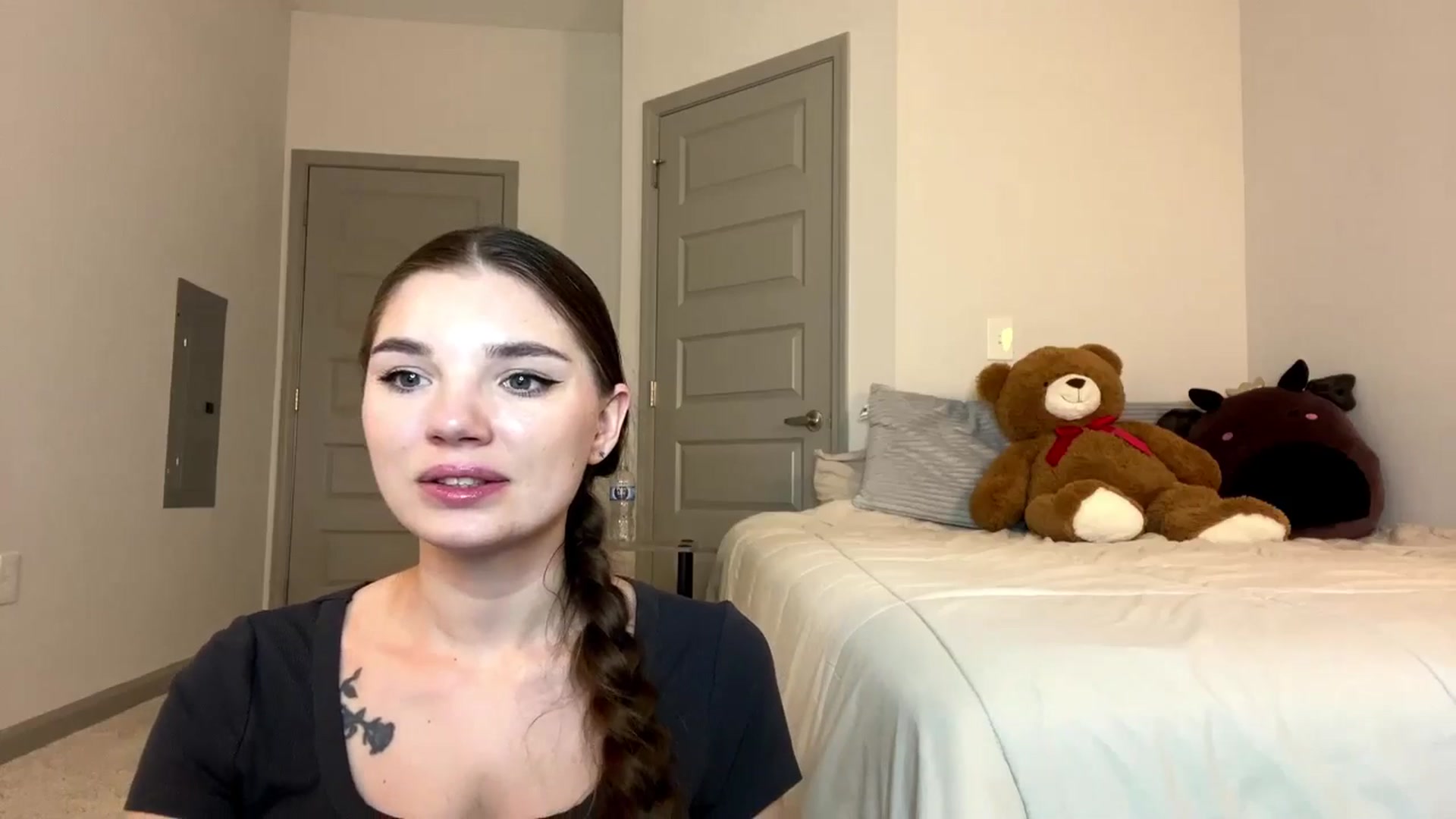 Gallery image thumbnail from MiaSunBaby's myfreecams stream on, 03/31/2026, 02:14 image 20 of 20