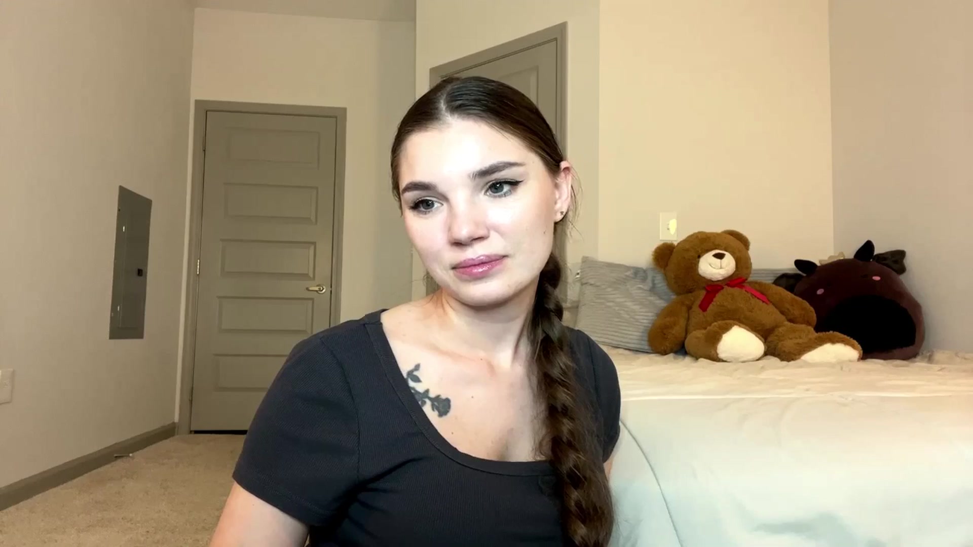 Gallery image thumbnail from MiaSunBaby's myfreecams stream on, 03/31/2026, 02:14 image 14 of 20