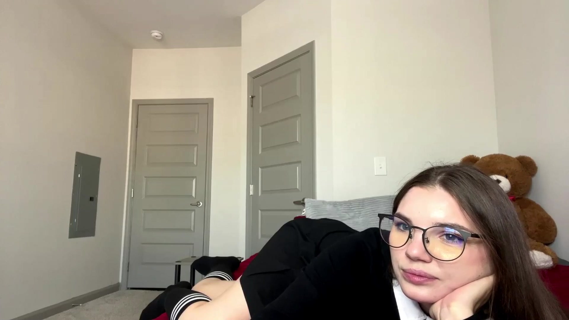 Gallery image thumbnail from MiaSunBaby's myfreecams stream on, 04/07/2026, 22:42 image 9 of 20