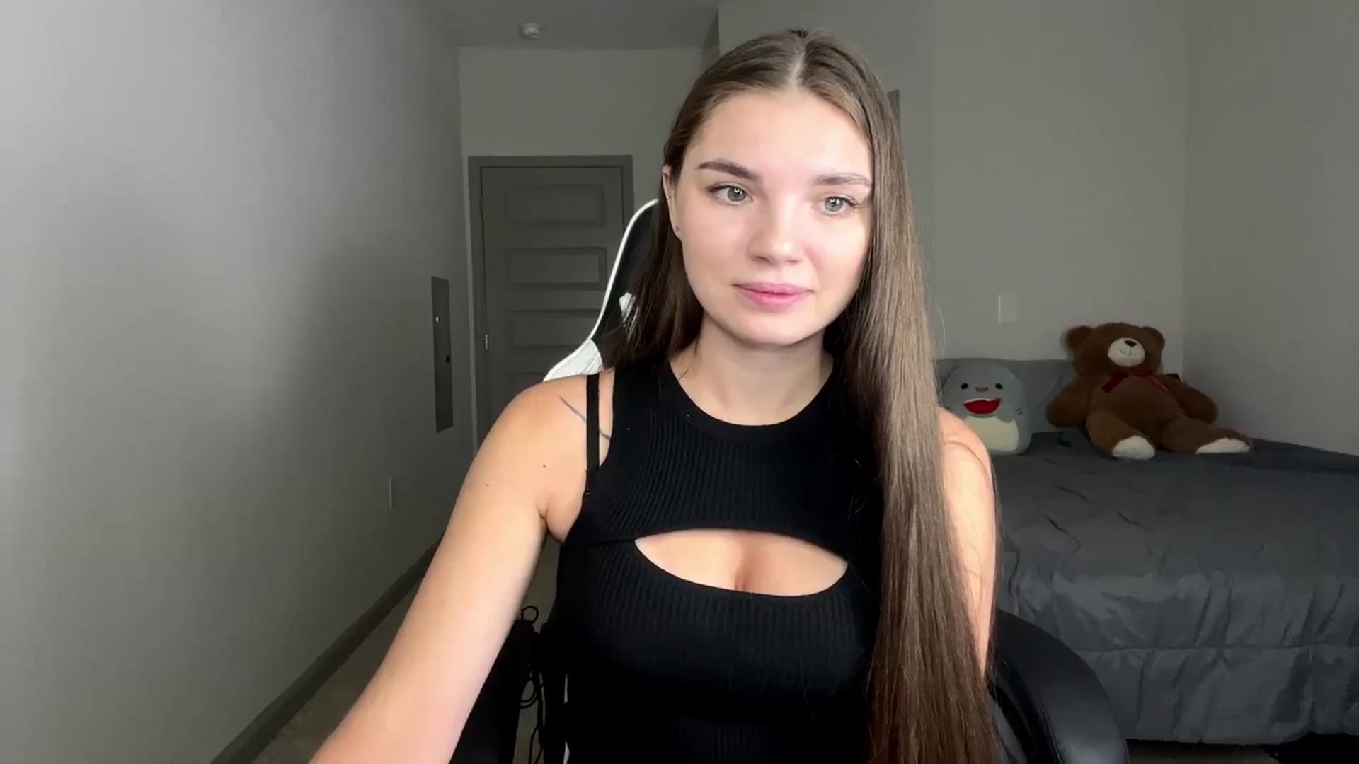 Gallery image thumbnail from MiaSunBaby's myfreecams stream on, 04/22/2026, 02:07 image 20 of 20