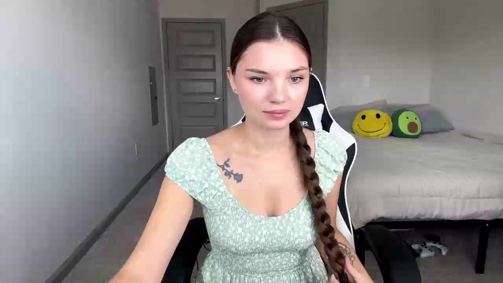 Gallery image thumbnail from MiaSunBaby's myfreecams stream on, 05/17/2026, 19:55 image 2 of 20