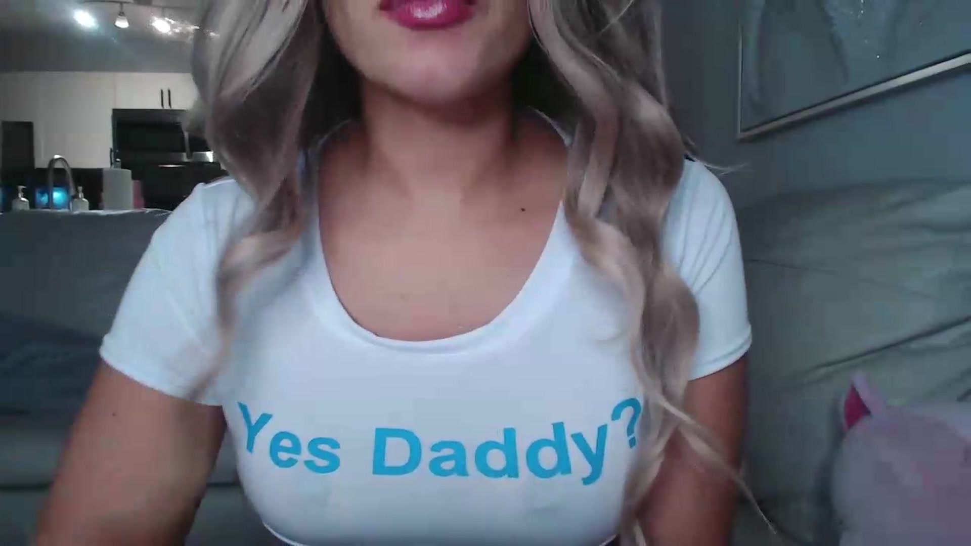 Gallery image thumbnail from MiaVelvett's myfreecams stream on, 05/28/2026, 05:30 image 3 of 20