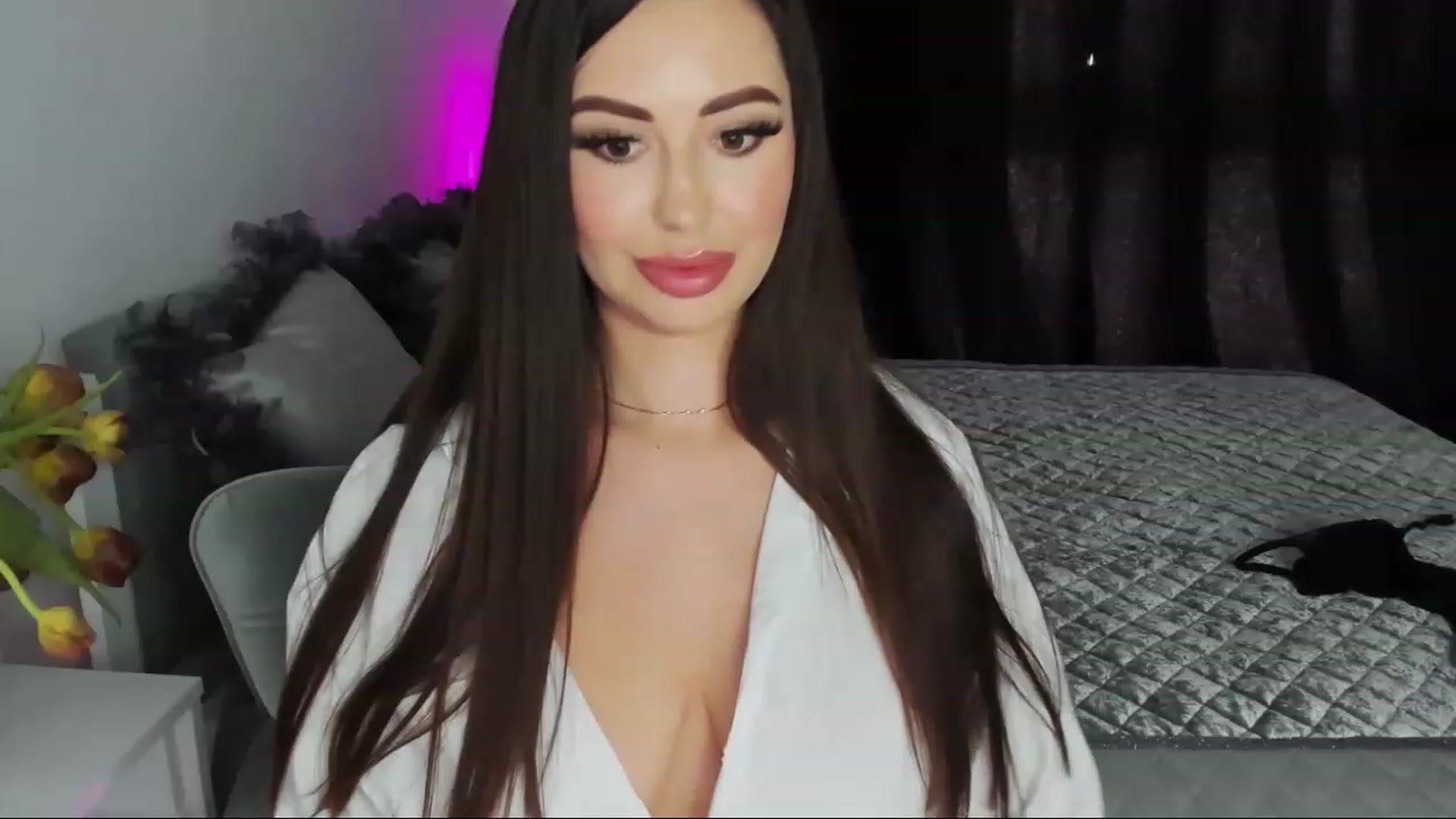 Gallery image thumbnail from MiaYourAngel's myfreecams stream on, 03/12/2023, 13:27 image 2 of 20