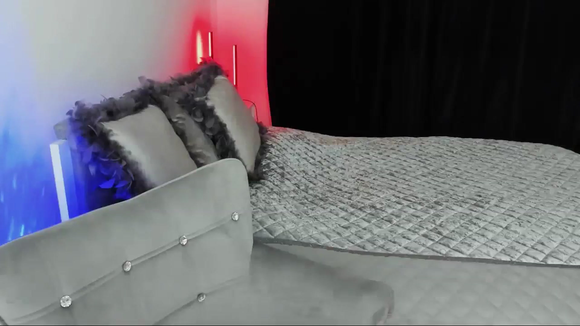 Gallery image thumbnail from MiaYourAngel's myfreecams stream on, 08/16/2023, 11:08 image 13 of 20