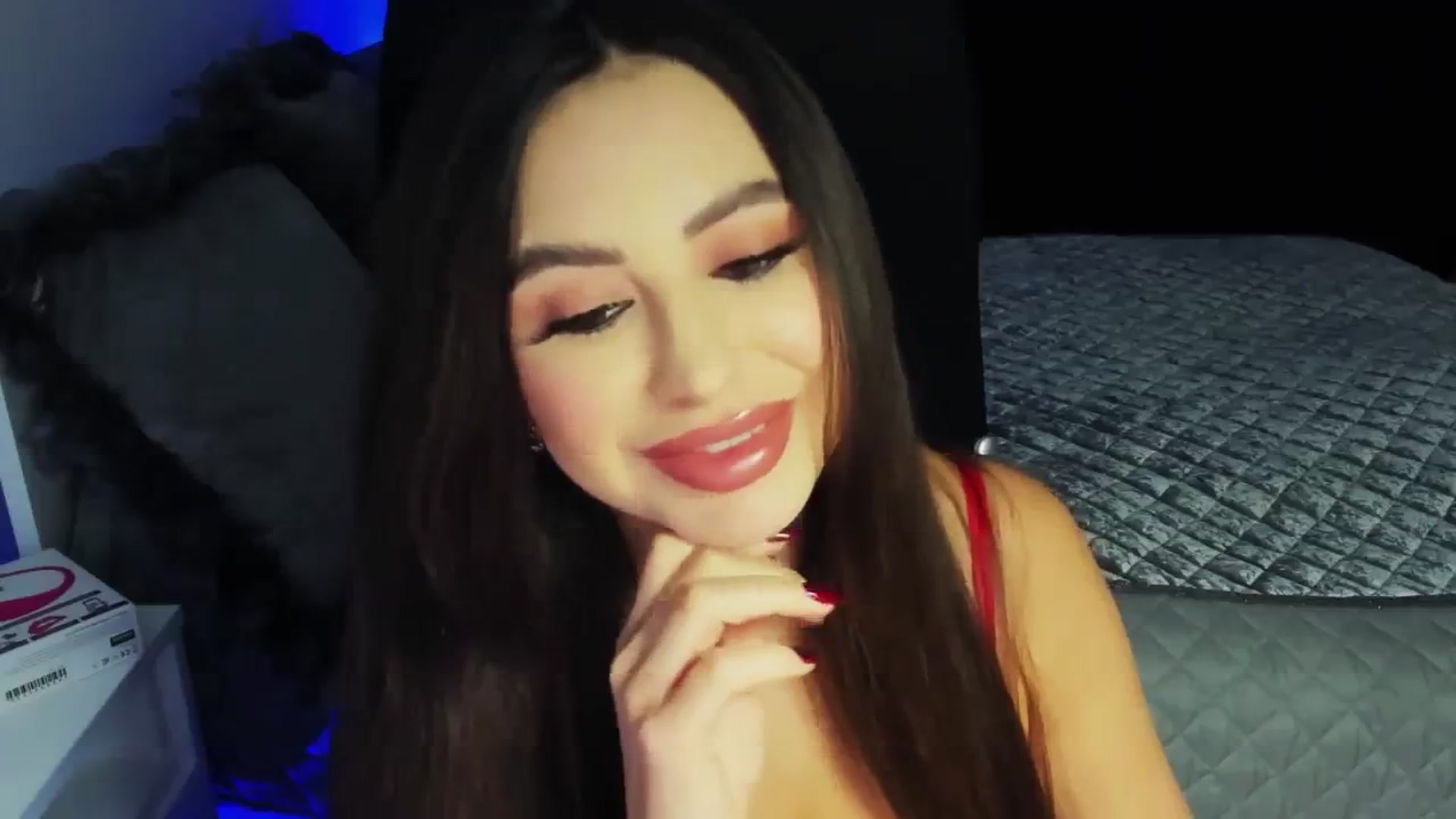 Gallery image thumbnail from MiaYourAngel's myfreecams stream on, 02/18/2024, 15:48 image 14 of 20