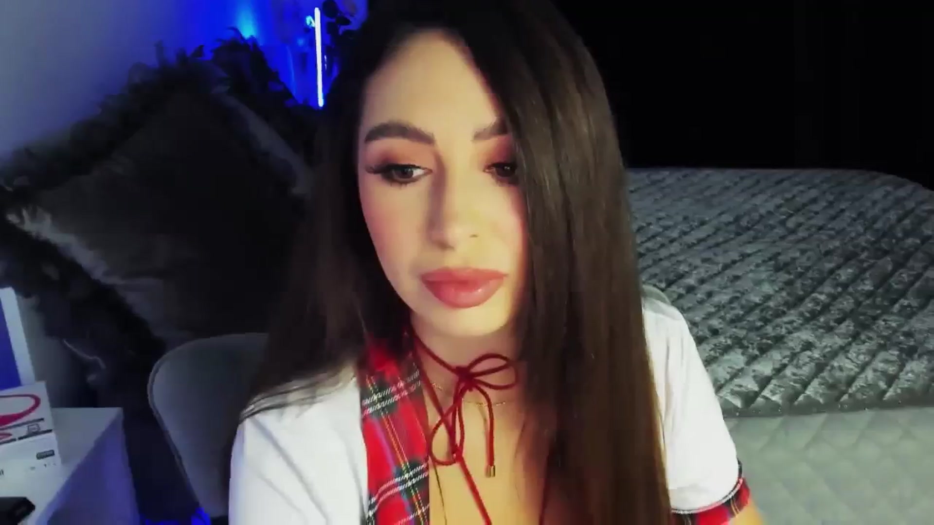 Gallery image thumbnail from MiaYourAngel's myfreecams stream on, 02/19/2024, 12:10 image 16 of 20