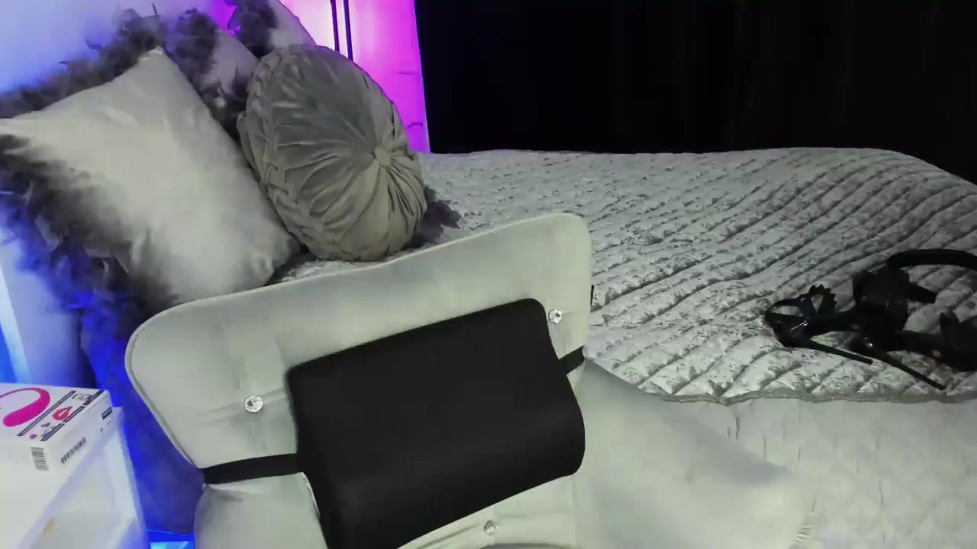 Gallery image thumbnail from MiaYourAngel's myfreecams stream on, 09/19/2024, 10:04 image 20 of 20
