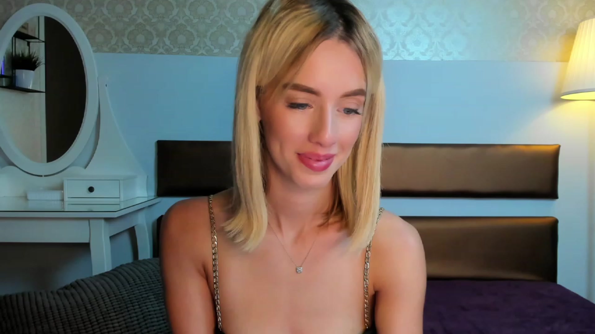Gallery image thumbnail from Mia_Bae's myfreecams stream on, 07/25/2023, 16:24 image 8 of 20