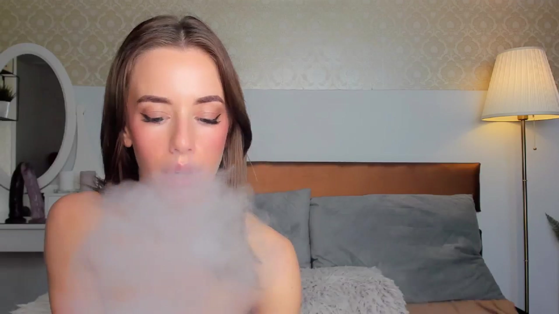 Gallery image thumbnail from Mia_Bae's myfreecams stream on, 05/27/2024, 09:55 image 18 of 20