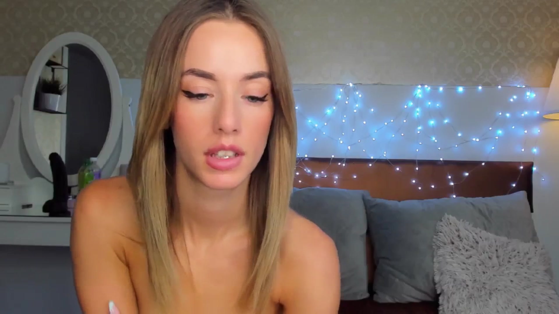 Gallery image thumbnail from Mia_Bae's myfreecams stream on, 08/14/2024, 10:59 image 14 of 20