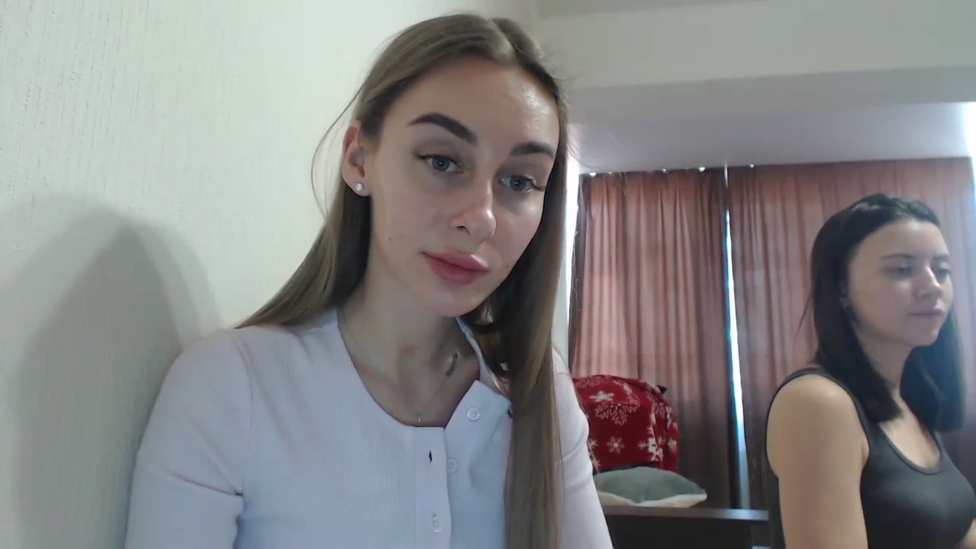 Gallery image thumbnail from Mia_Bae_'s myfreecams stream on, 04/05/2024, 10:15 image 8 of 20