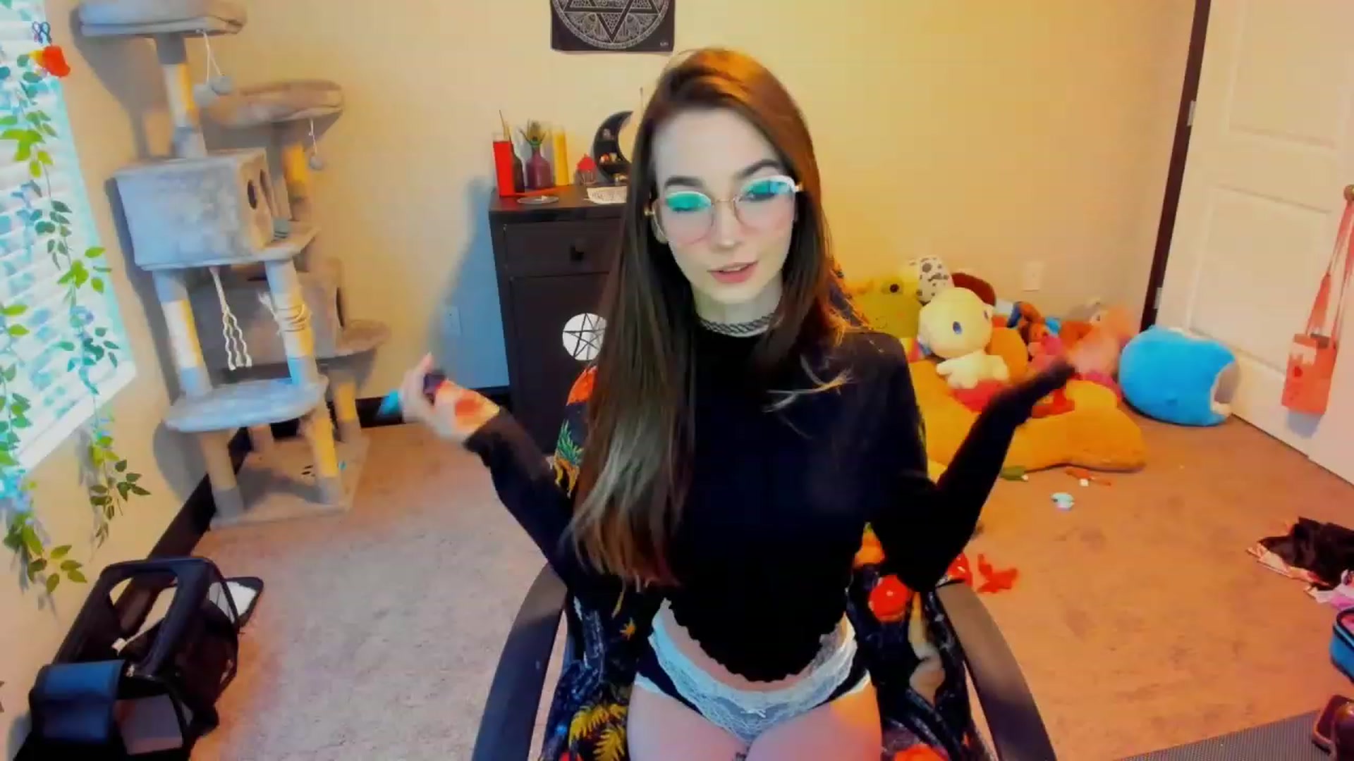 Gallery image thumbnail from Mia_Fern's myfreecams stream on, 02/29/2024, 23:31 image 3 of 20