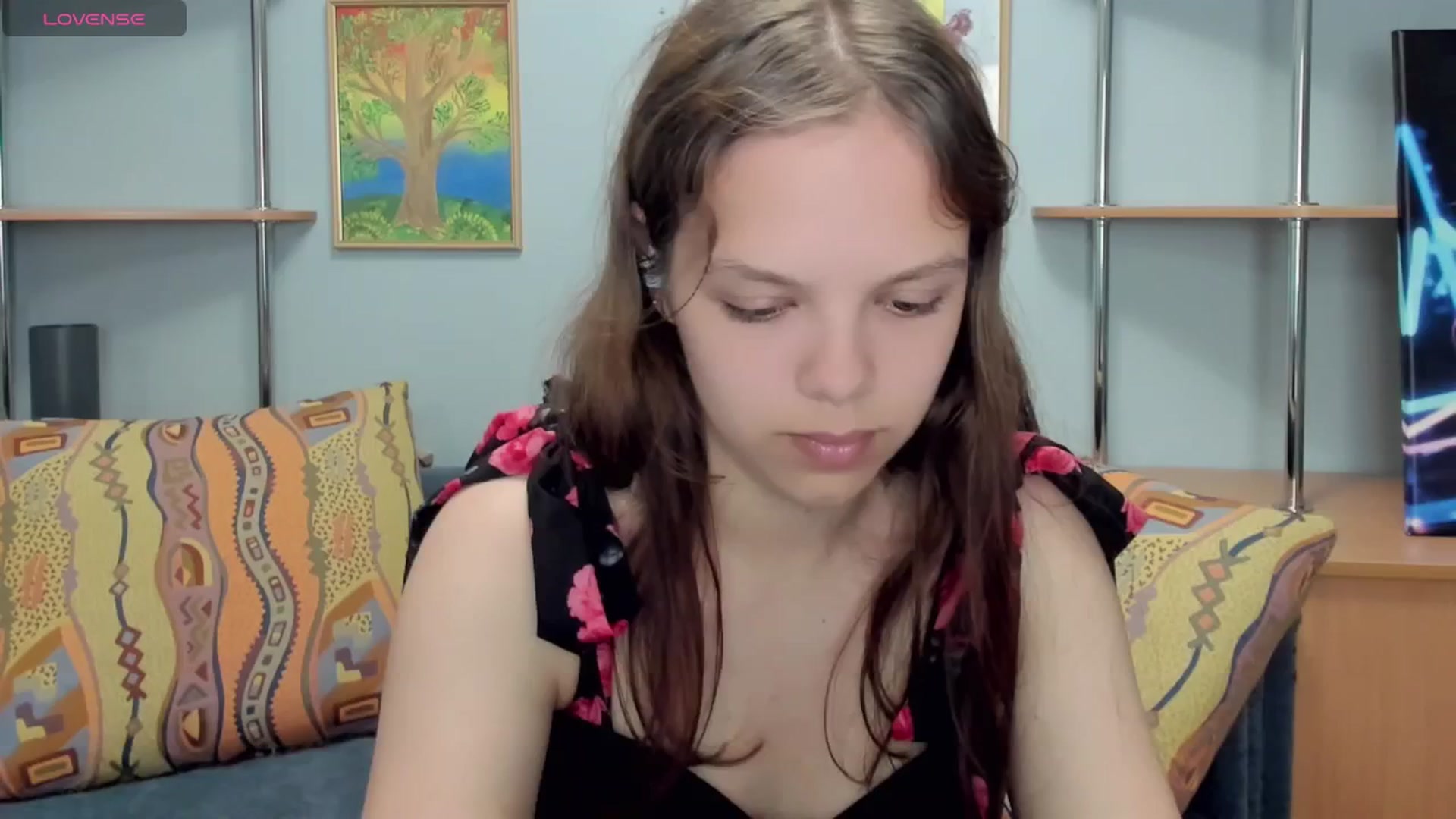 Gallery image thumbnail from Mia_Gallager's myfreecams stream on, 06/03/2025, 20:13 image 16 of 20