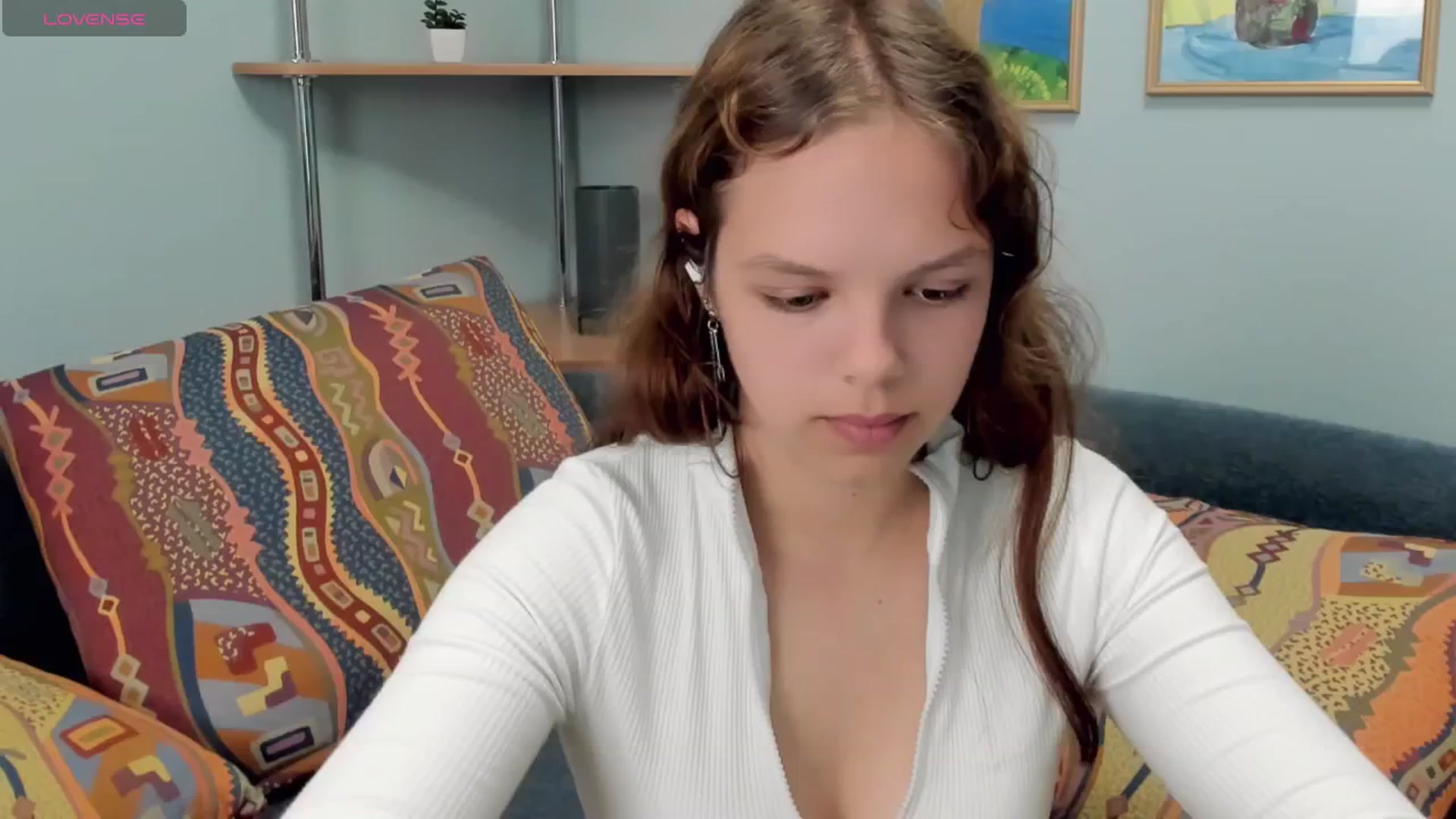 Gallery image thumbnail from Mia_Gallager's myfreecams stream on, 06/23/2025, 18:15 image 12 of 20
