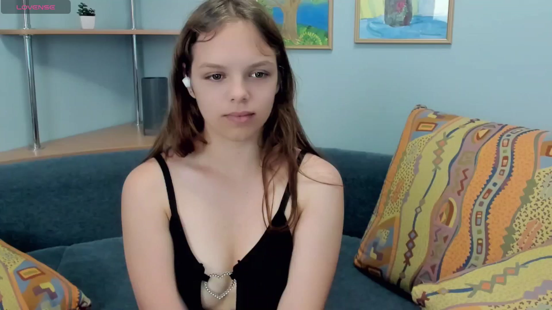 Gallery image thumbnail from Mia_Gallager's myfreecams stream on, 07/02/2025, 17:05 image 3 of 20