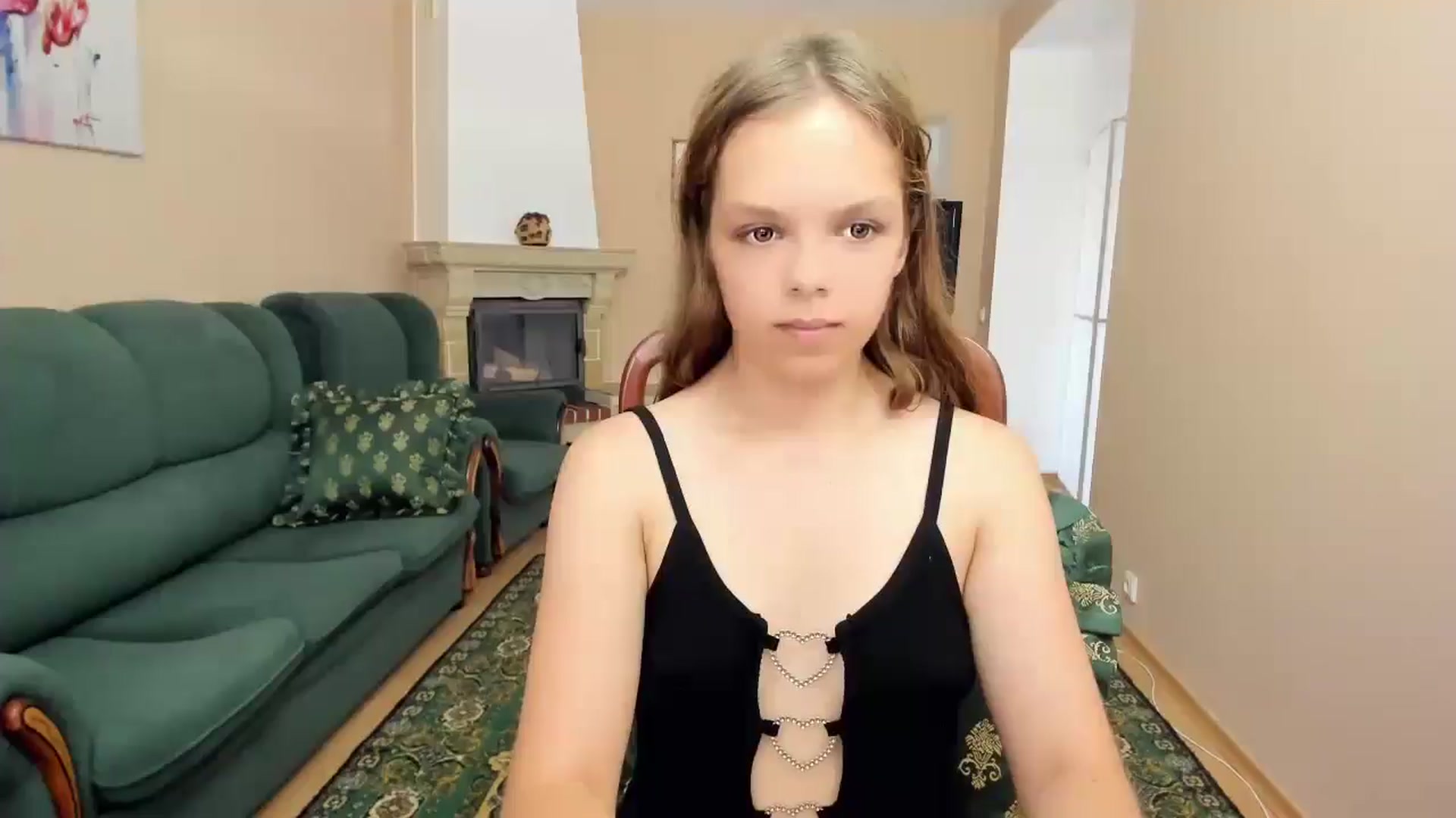 Gallery image thumbnail from Mia_Gallager's myfreecams stream on, 08/05/2025, 13:03 image 1 of 20