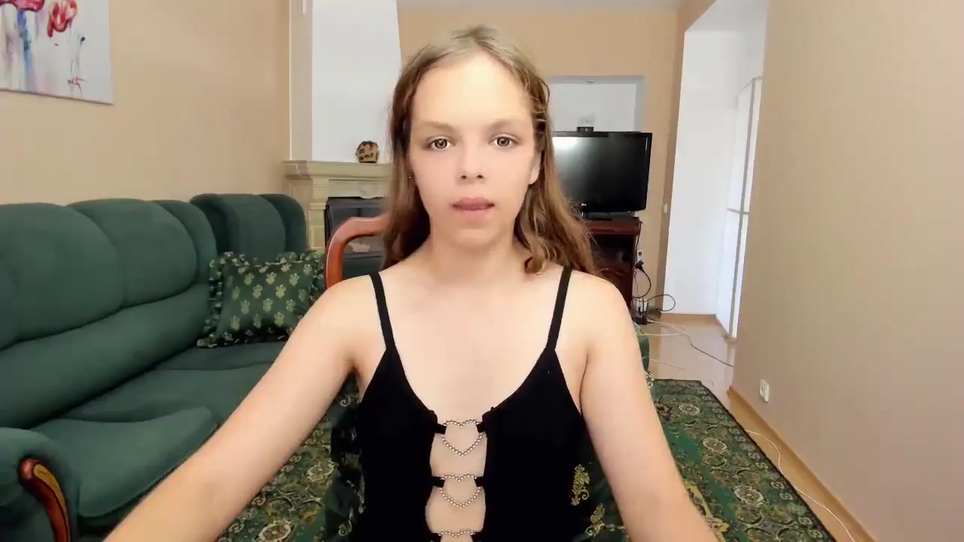Gallery image thumbnail from Mia_Gallager's myfreecams stream on, 08/05/2025, 13:03 image 3 of 20