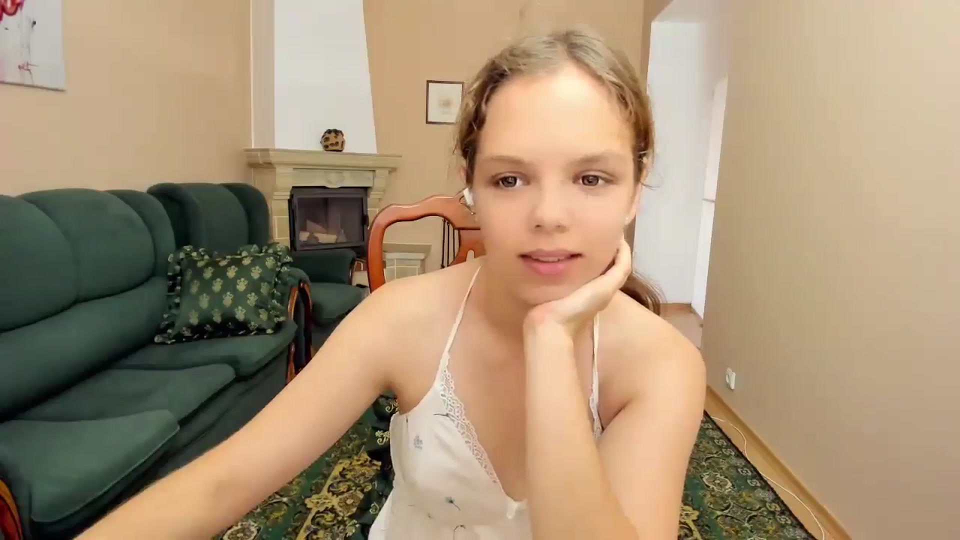 Gallery image thumbnail from Mia_Gallager's myfreecams stream on, 08/06/2025, 14:30 image 7 of 20