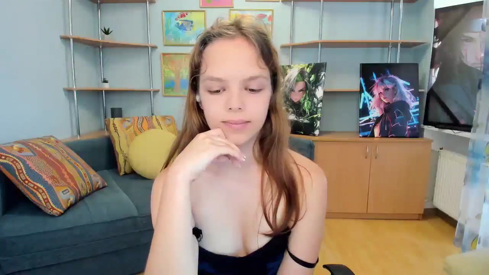 Gallery image thumbnail from Mia_Gallager's myfreecams stream on, 08/14/2025, 12:28 image 17 of 20