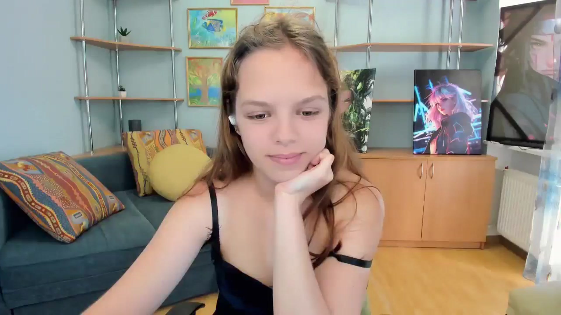 Gallery image thumbnail from Mia_Gallager's myfreecams stream on, 08/14/2025, 13:36 image 13 of 20