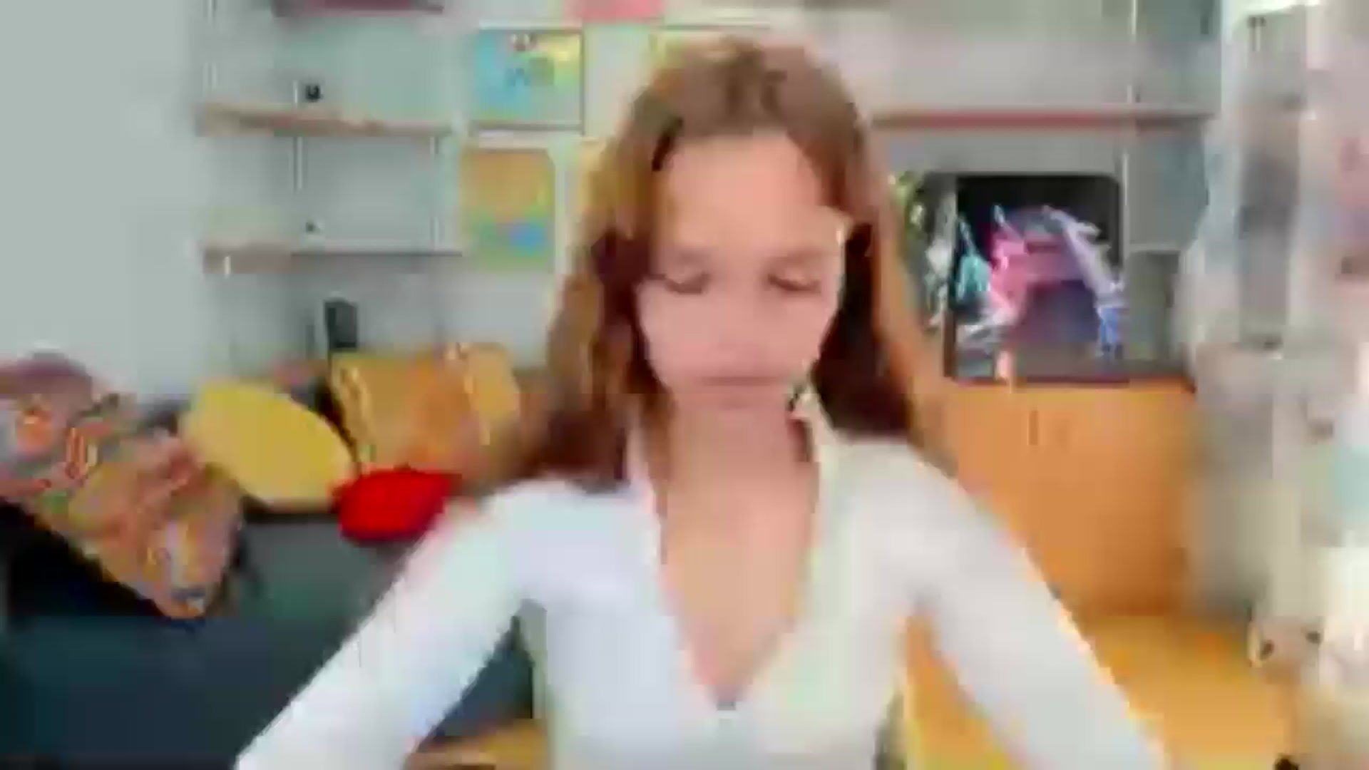 Gallery image thumbnail from Mia_Gallager's myfreecams stream on, 08/19/2025, 15:35 image 14 of 20