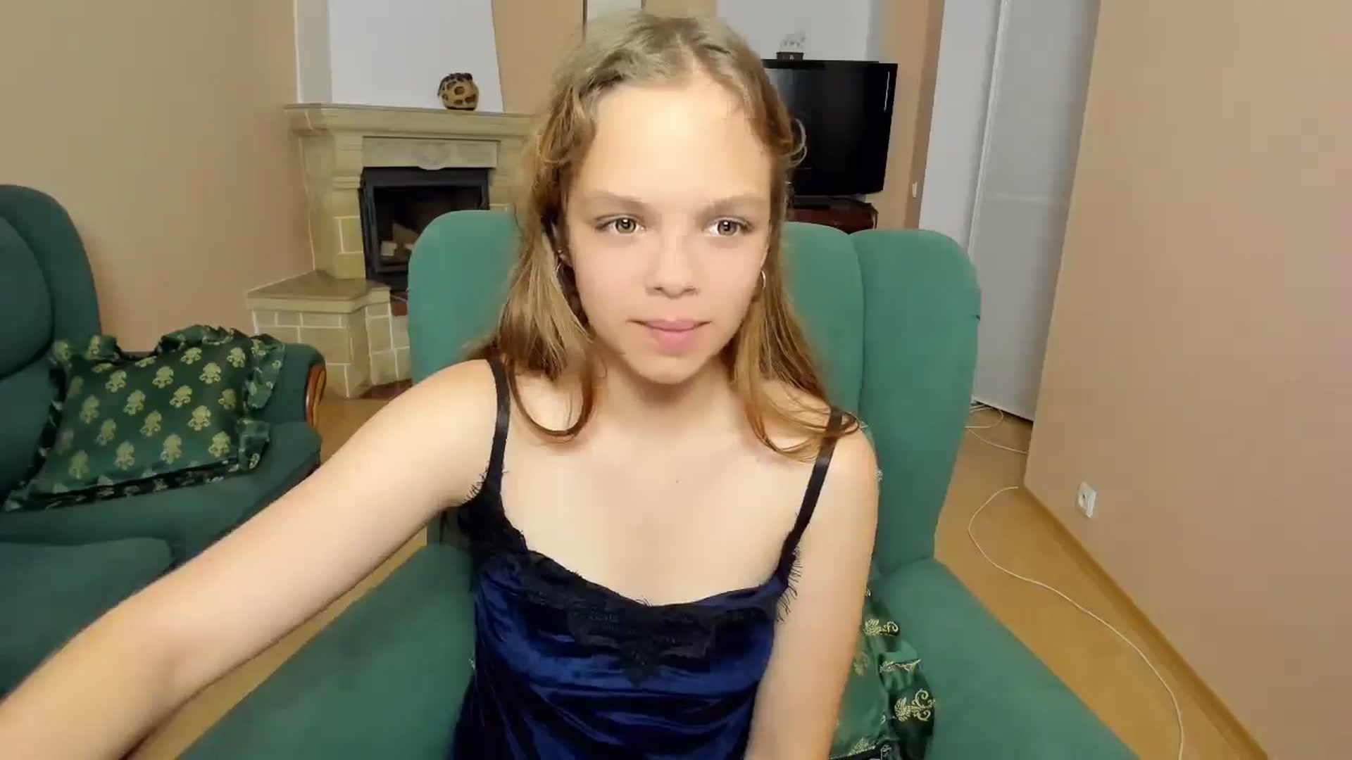 Gallery image thumbnail from Mia_Gallager's myfreecams stream on, 09/07/2025, 17:41 image 11 of 20